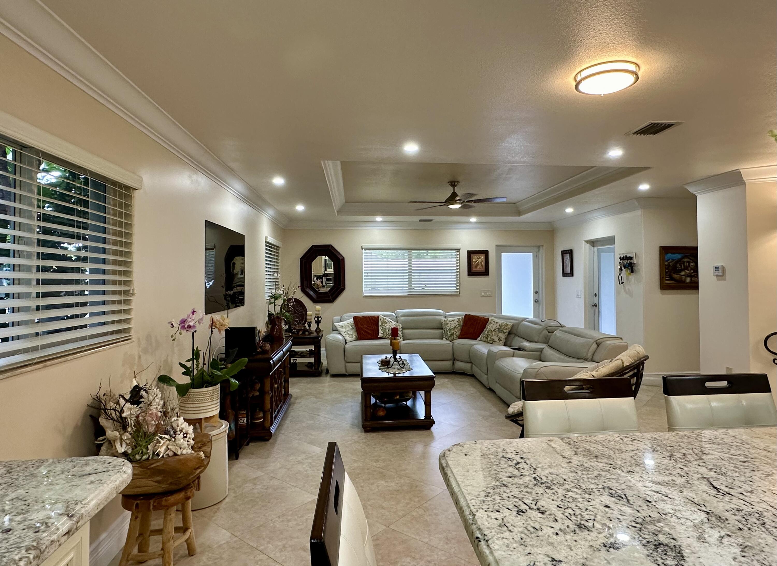 27 Abaco Road