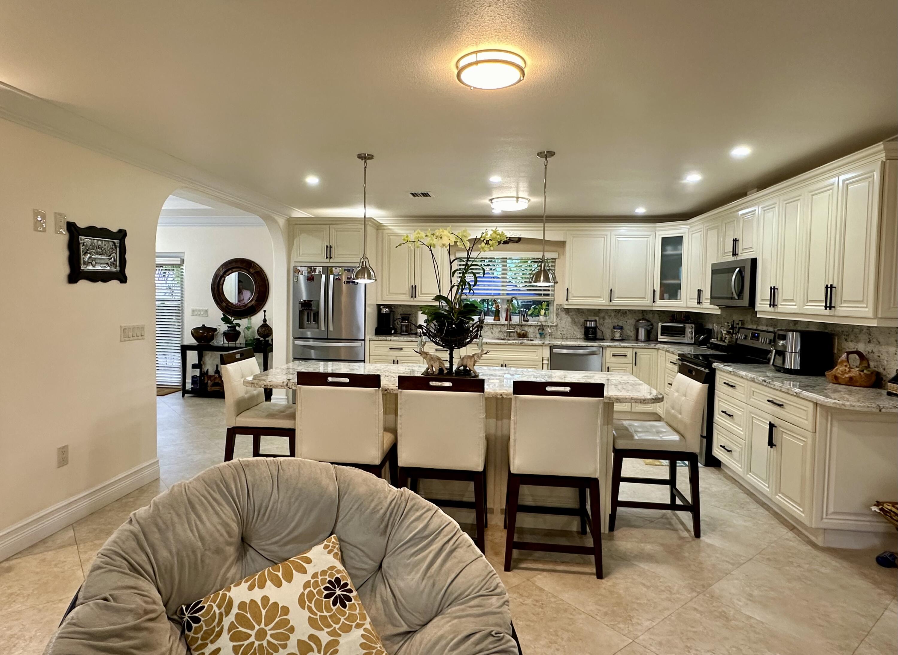 27 Abaco Road