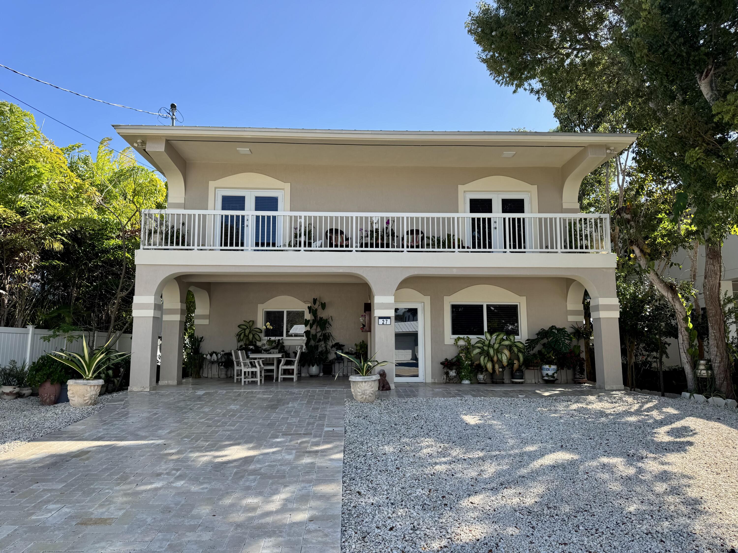 27 Abaco Road