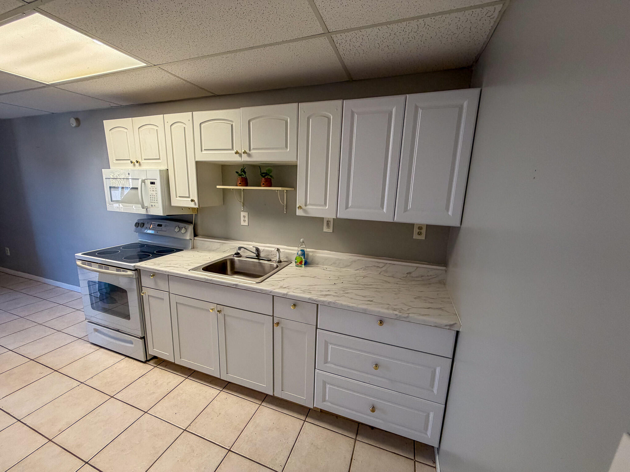 3314 Northside Drive 13 & 13A