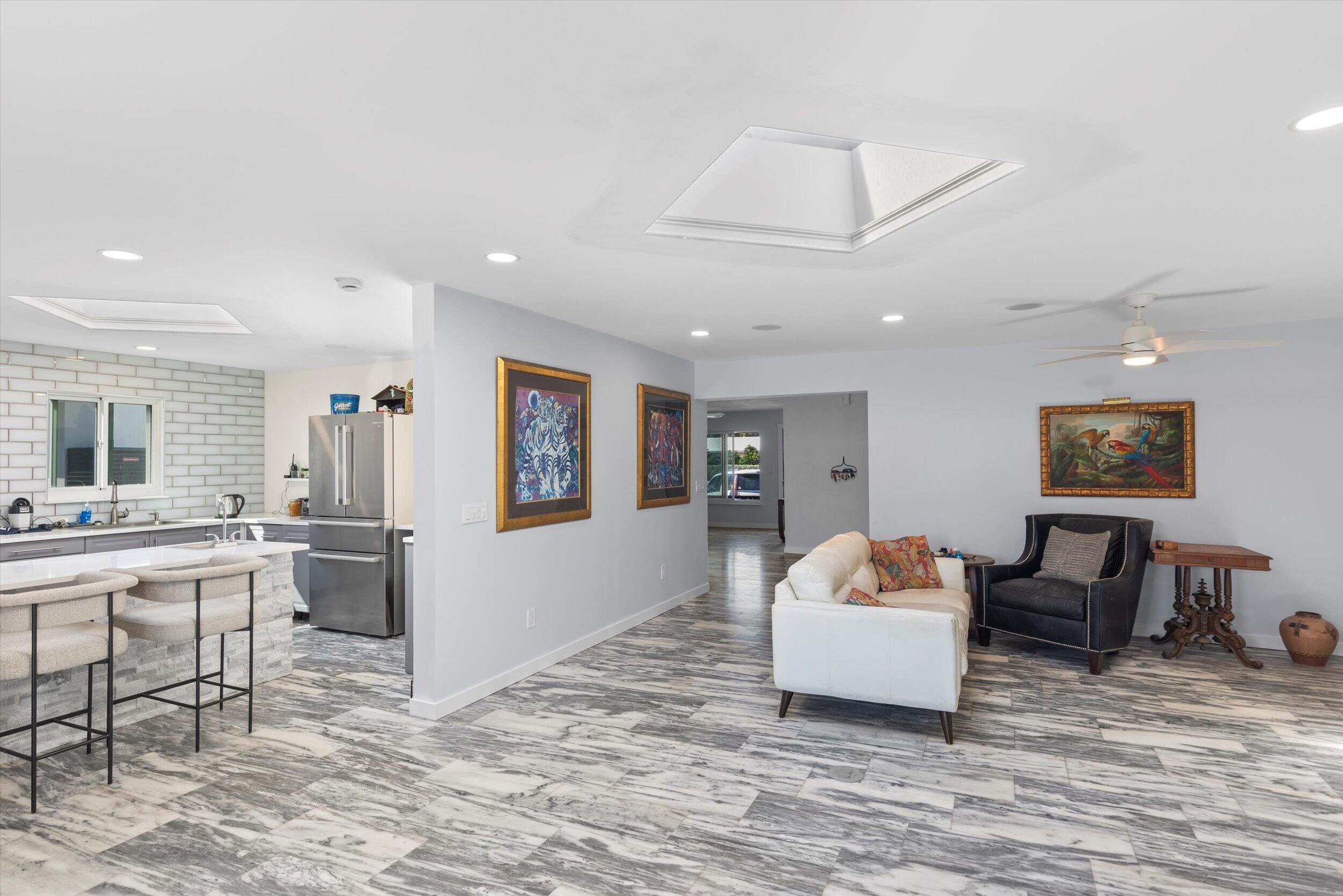 2924 Riviera Drive