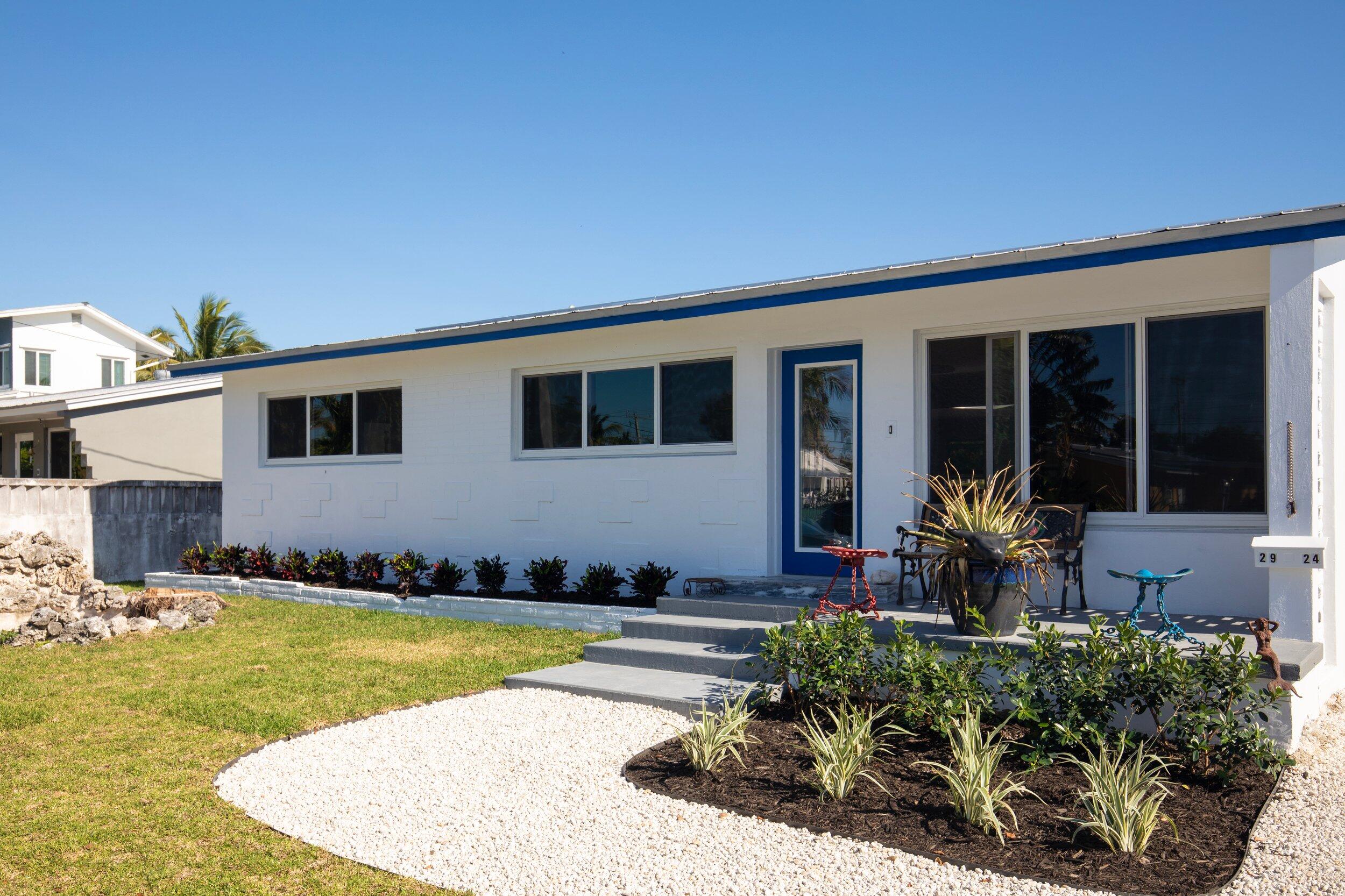 2924 Riviera Drive