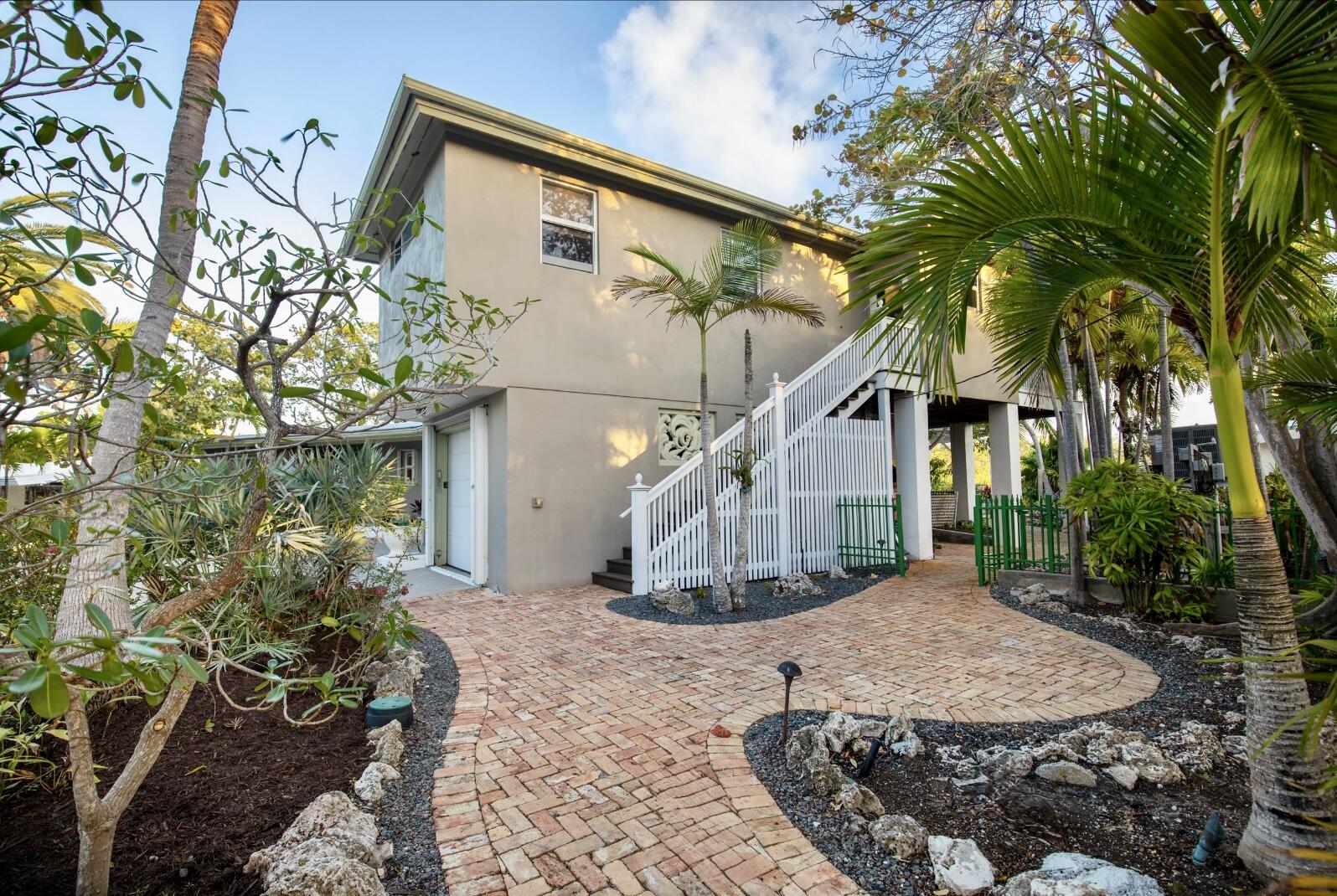3446 Riviera Drive