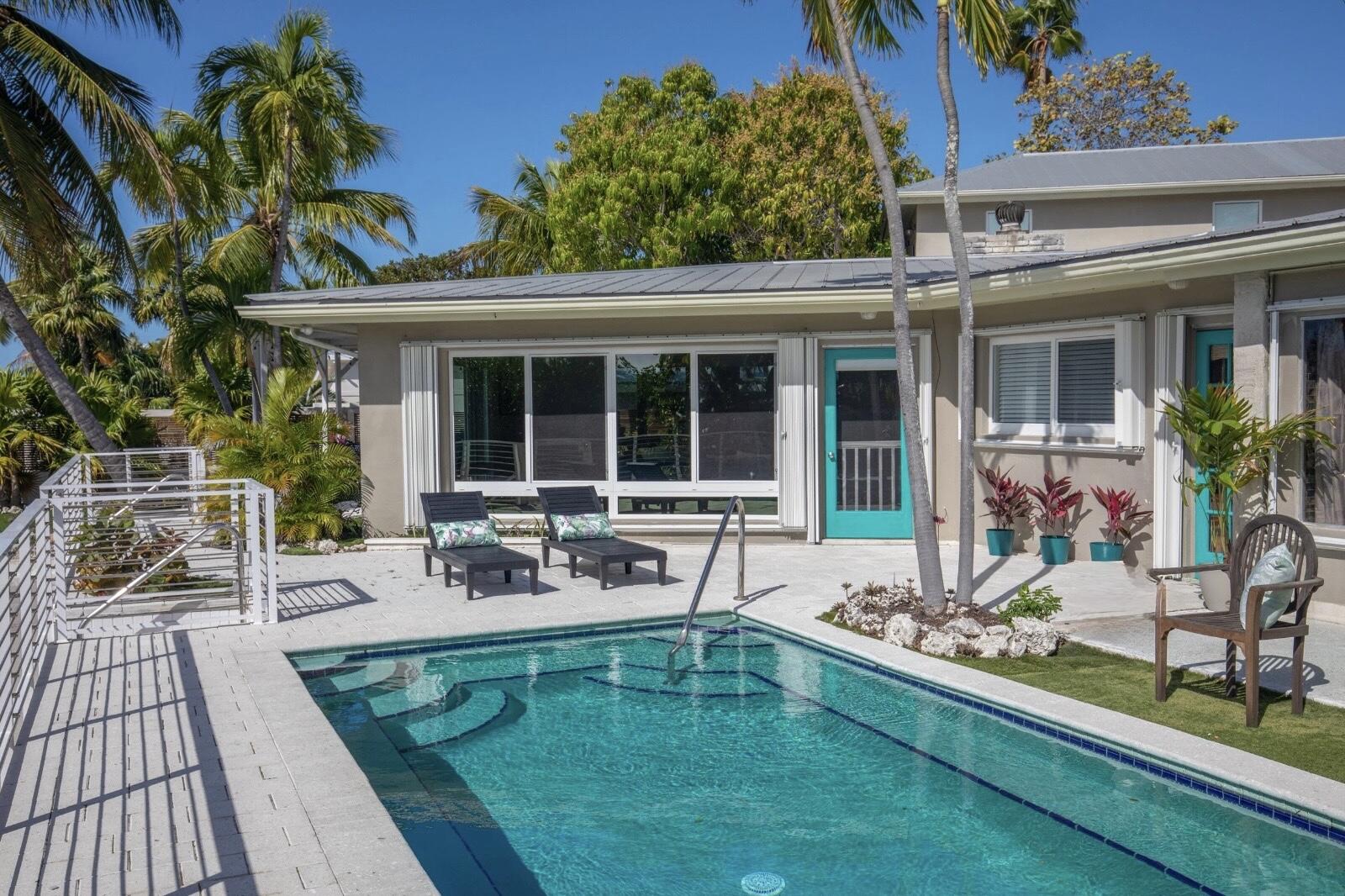 3446 Riviera Drive
