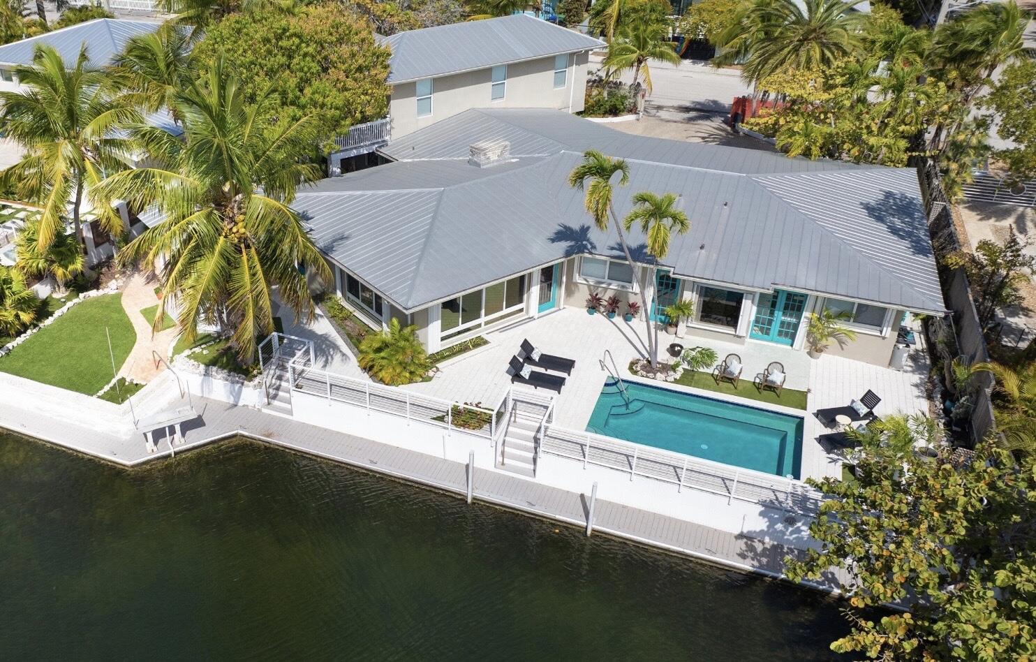 3446 Riviera Drive