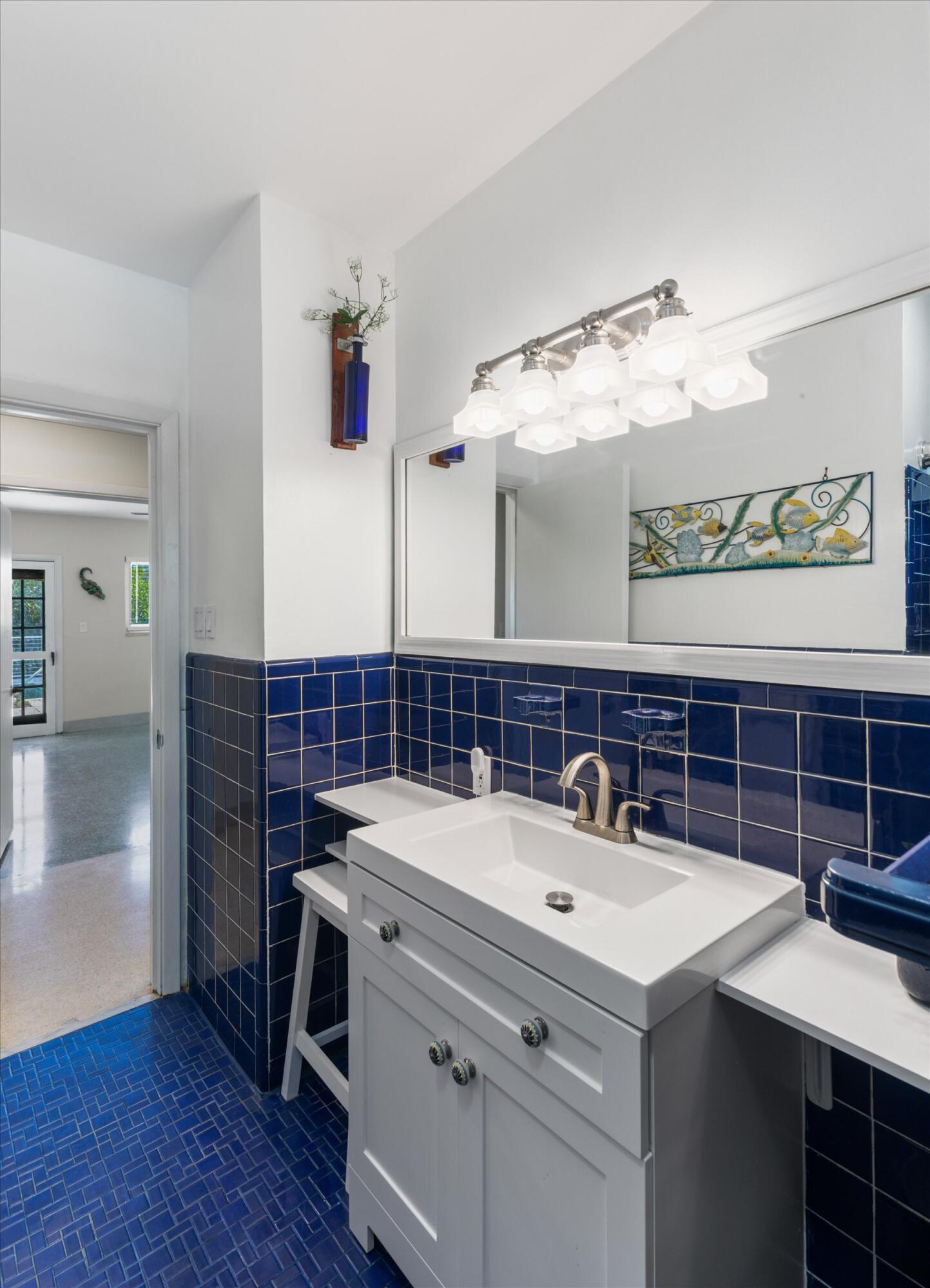 3446 Riviera Drive