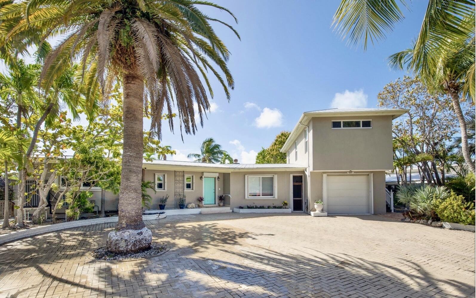 3446 Riviera Drive