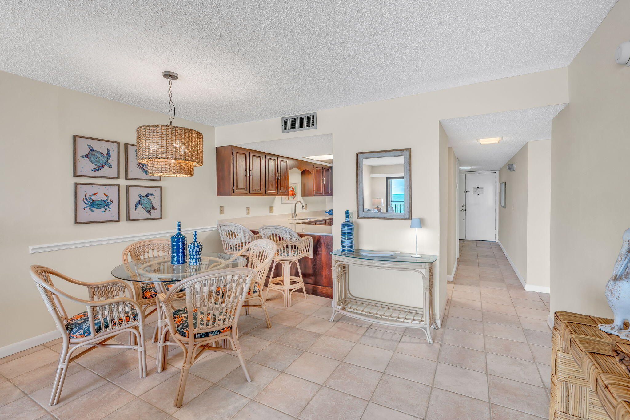 1001 W Ocean Drive 1-204