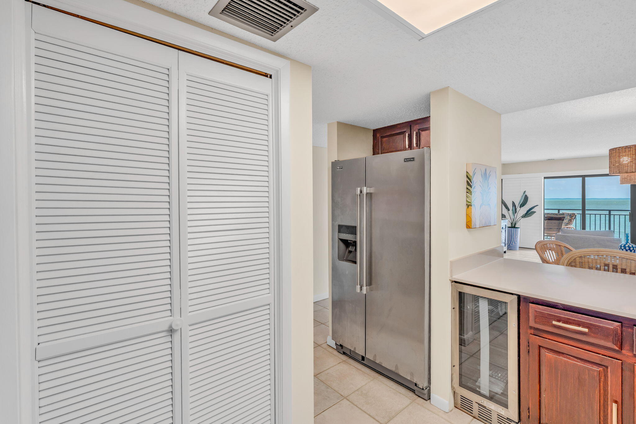 1001 W Ocean Drive 1-204