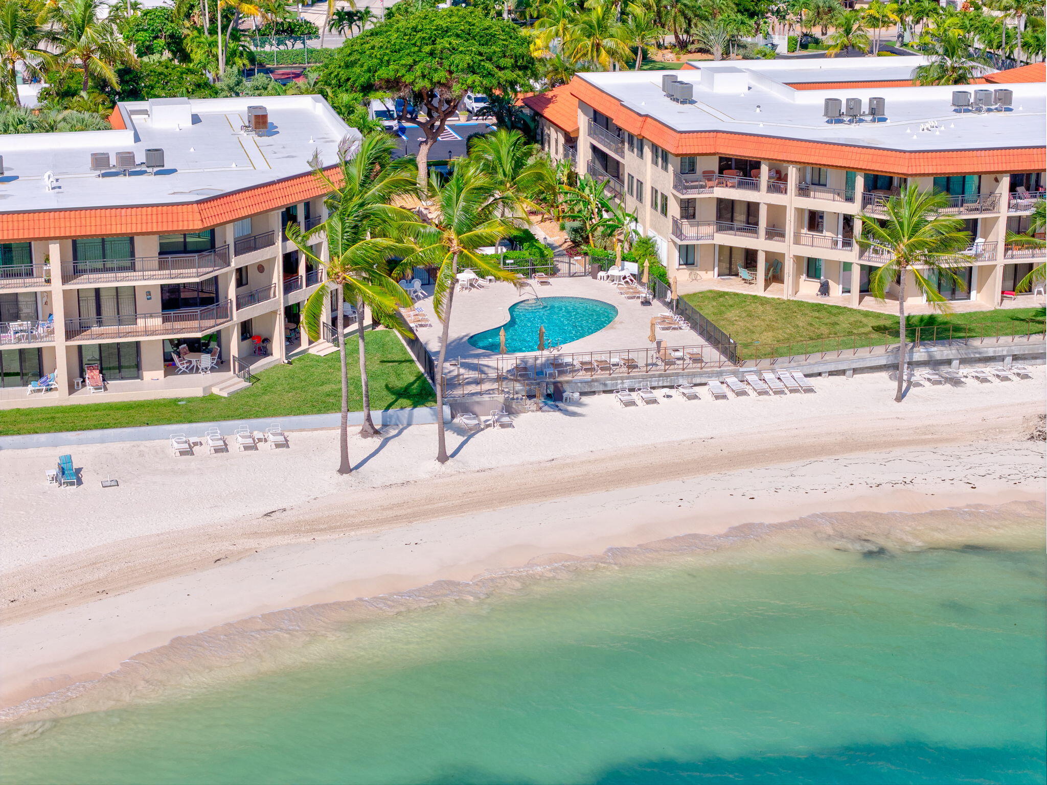 1001 W Ocean Drive 1-204