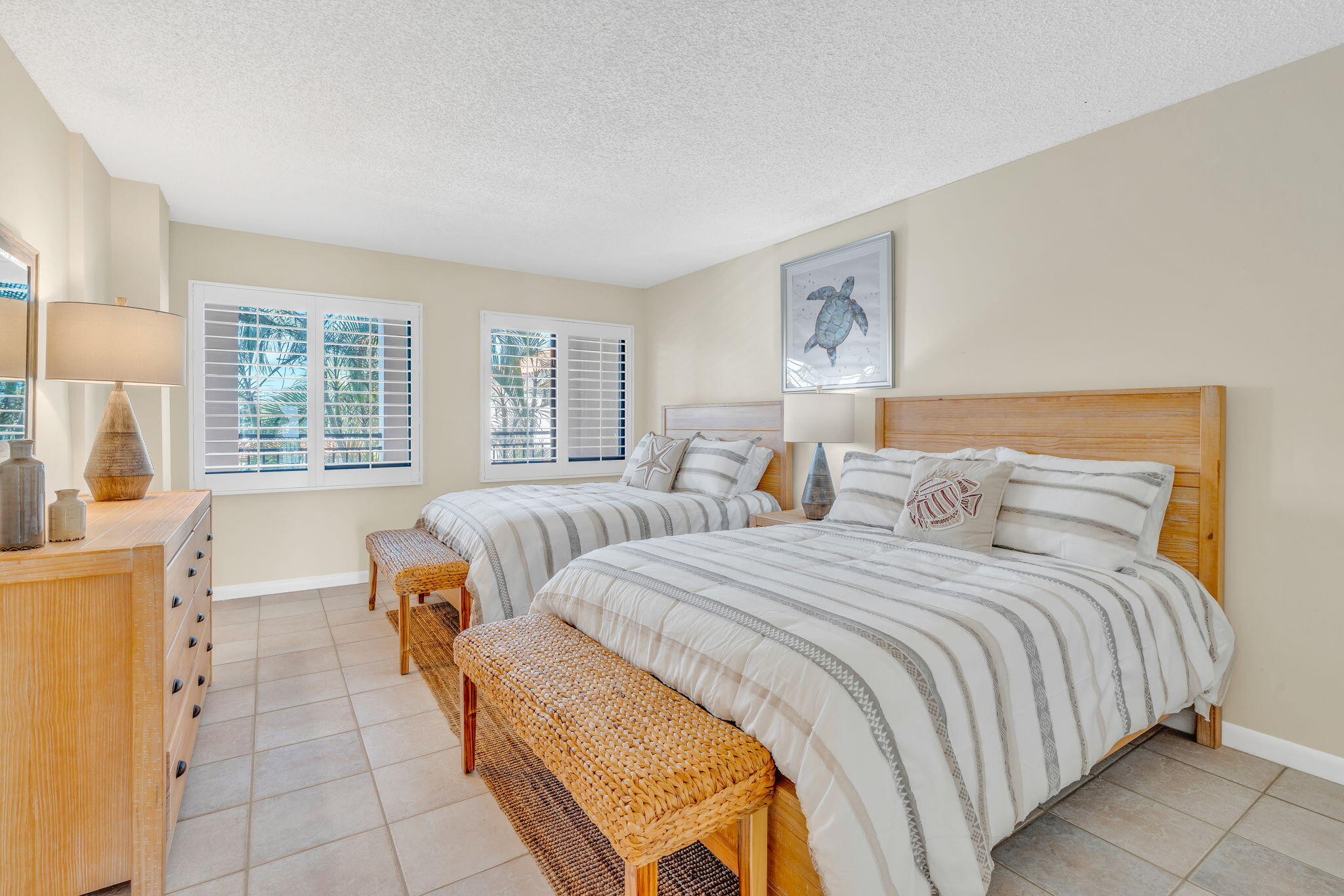 1001 W Ocean Drive 1-204