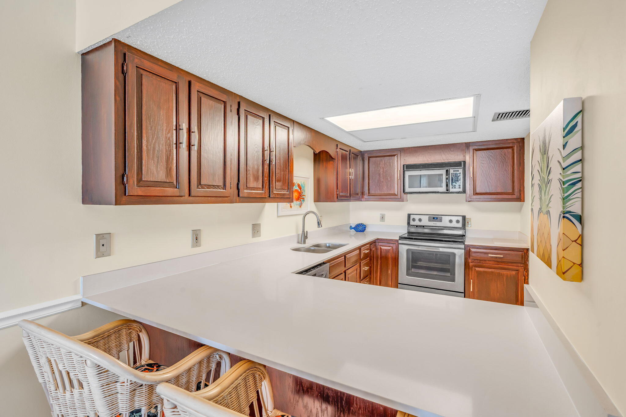 1001 W Ocean Drive 1-204