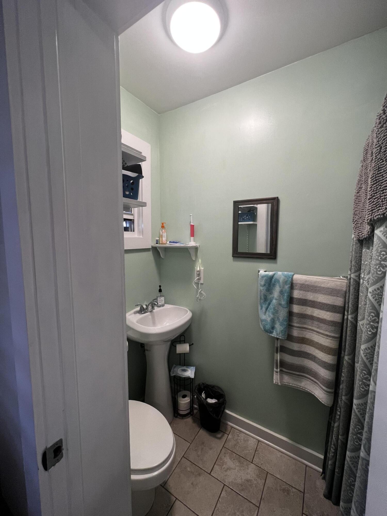 1830 Fogarty Avenue APT 4