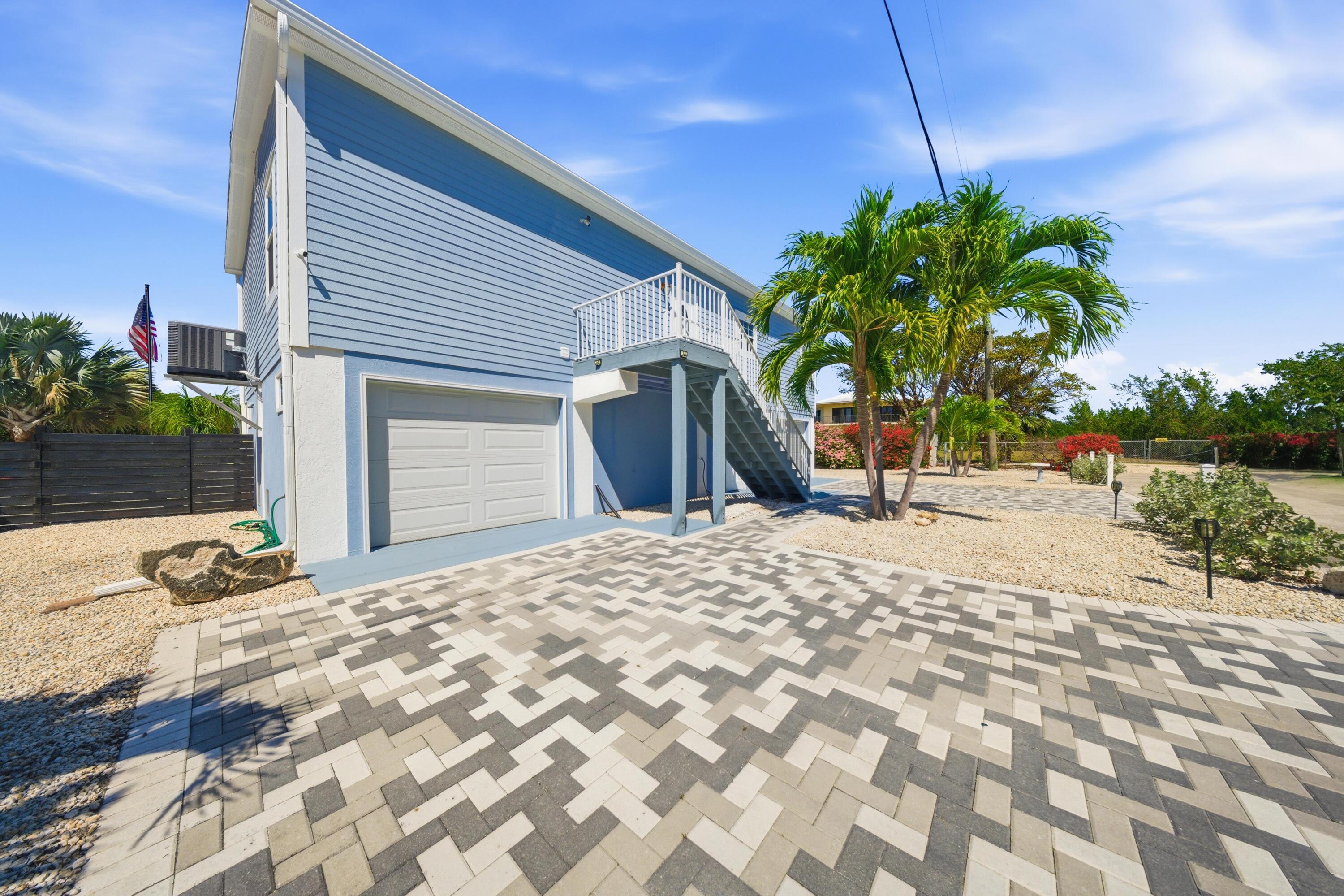 116 Avenue K