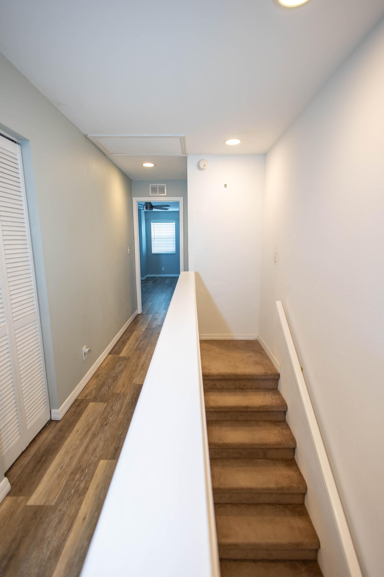 20 6th Avenue