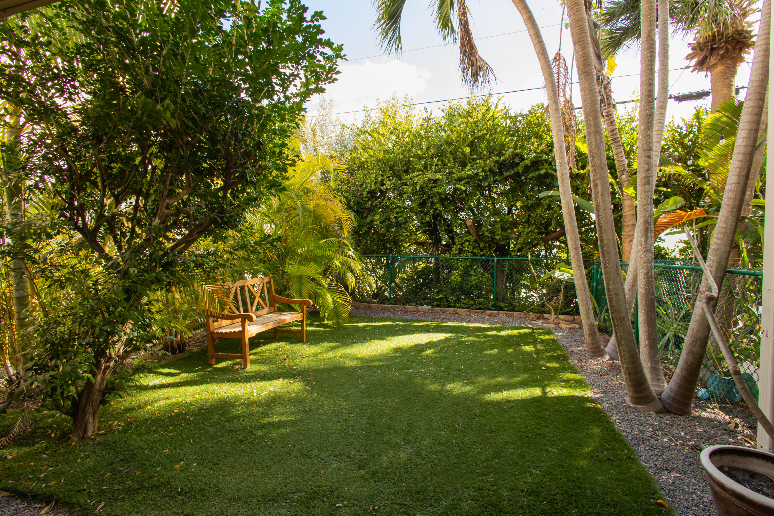 20 6th Avenue