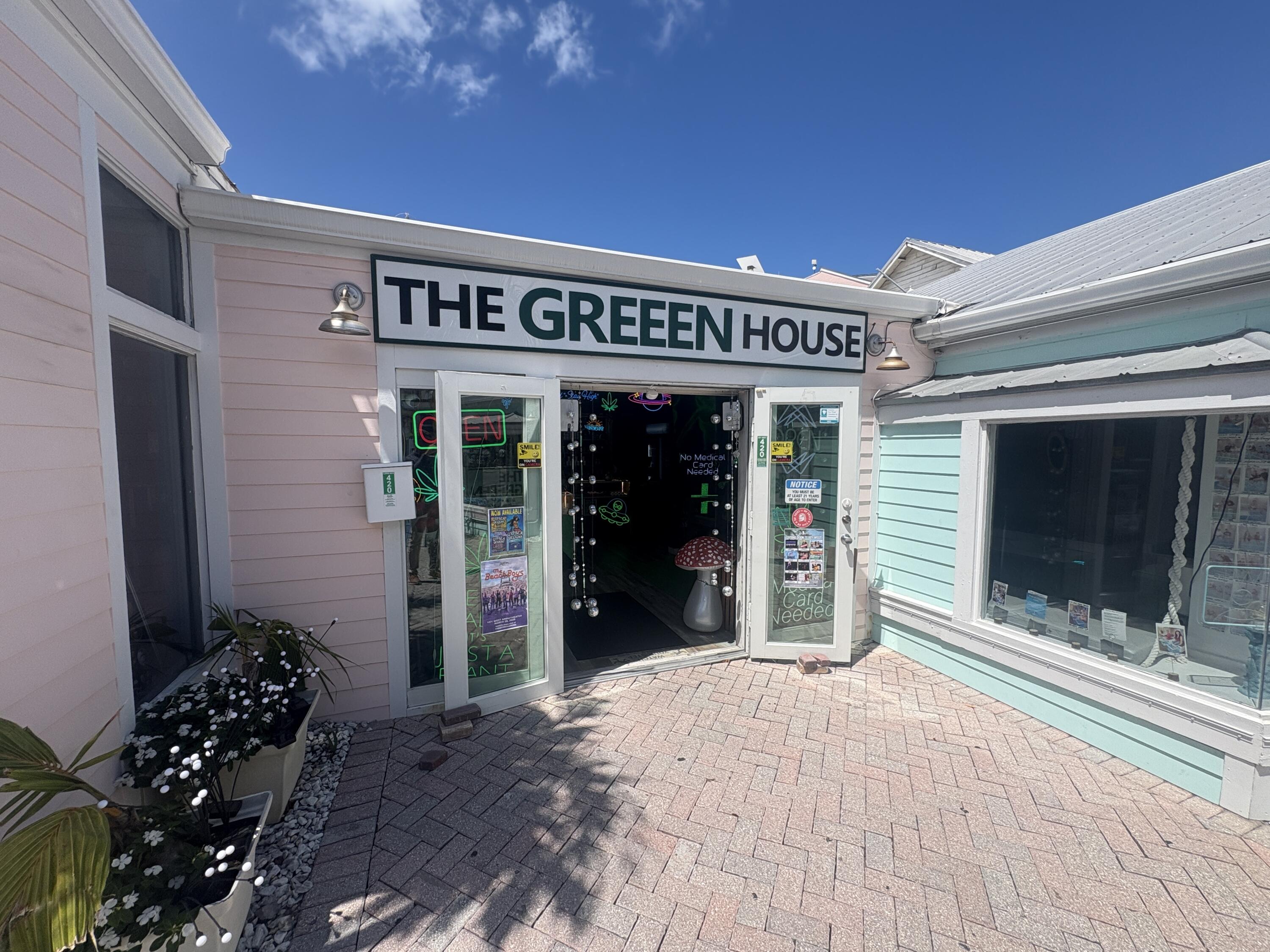 431 Front Street 4