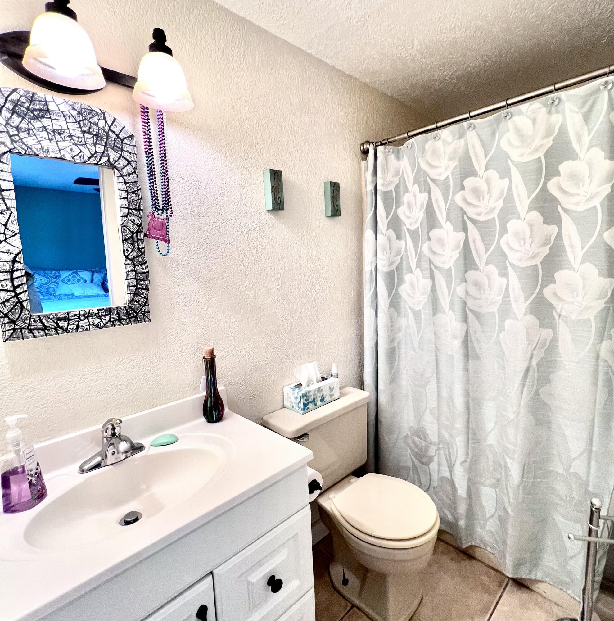 27970 Lobster Tail Trail