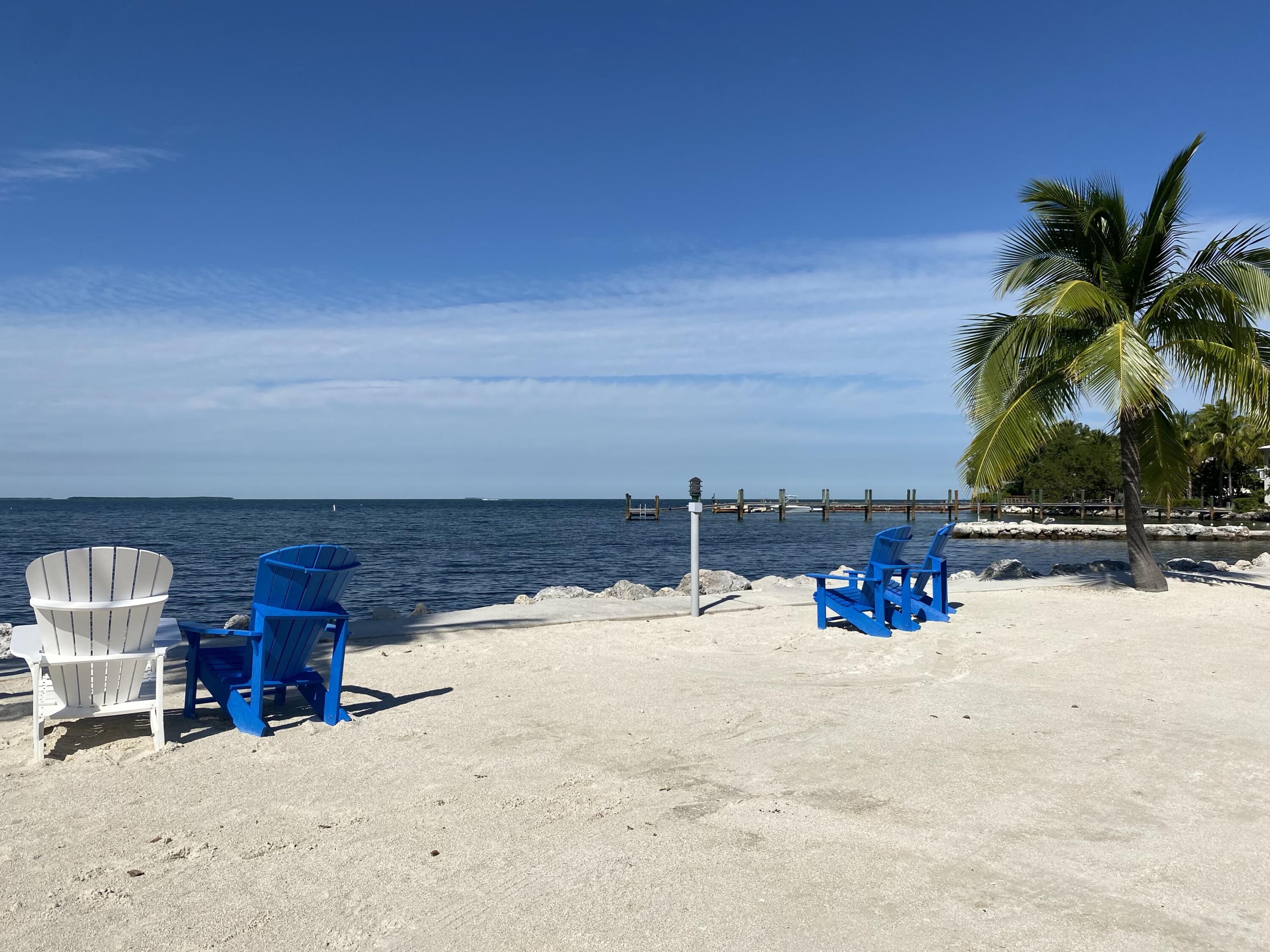 88540 Overseas Highway 503 + Boat Slip