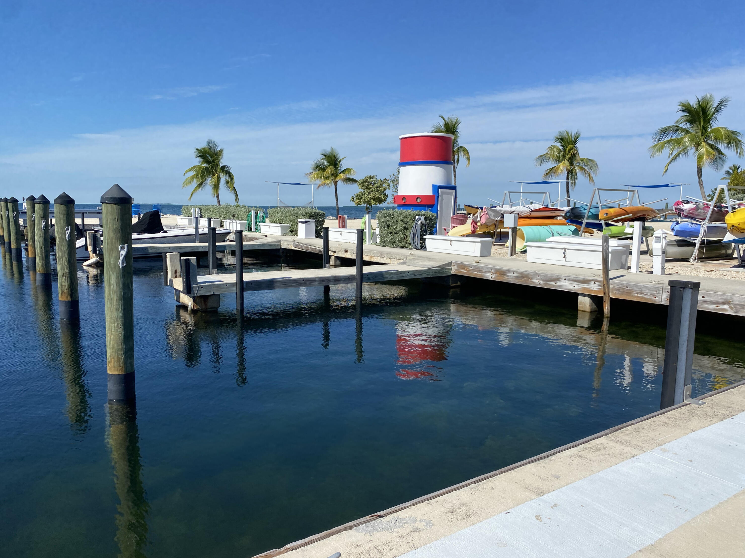 88540 Overseas Highway 503 + Boat Slip