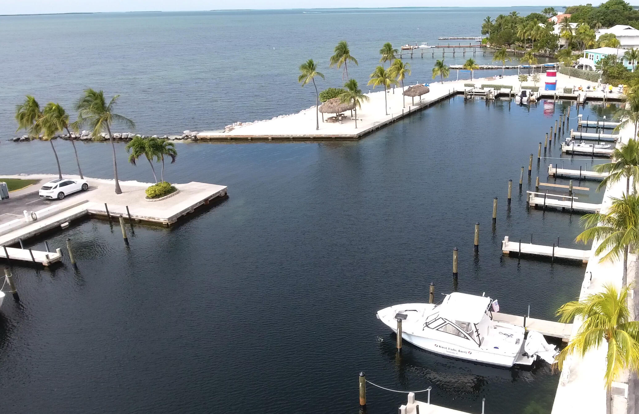 88540 Overseas Highway 503 + Boat Slip