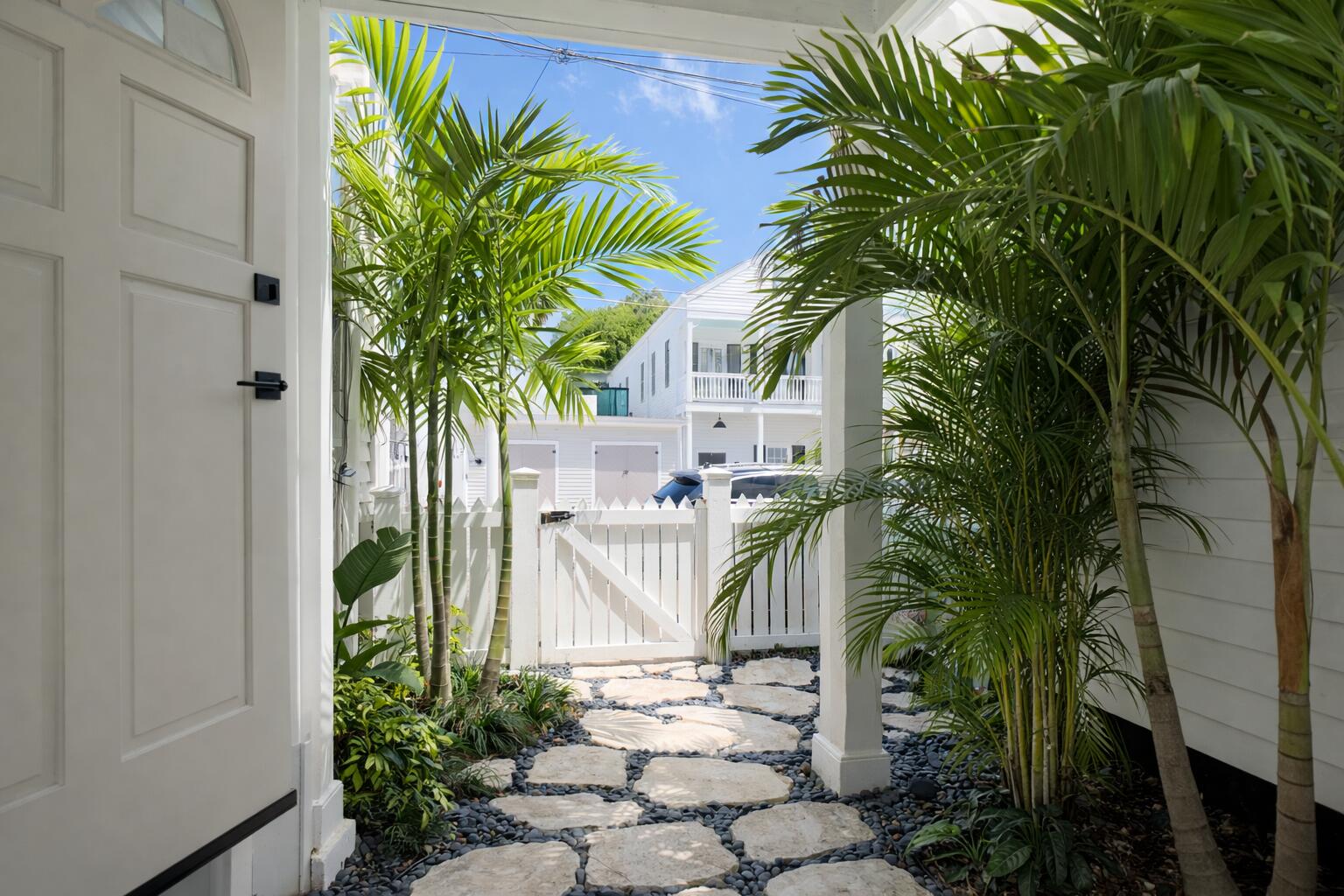 828 Fleming Street