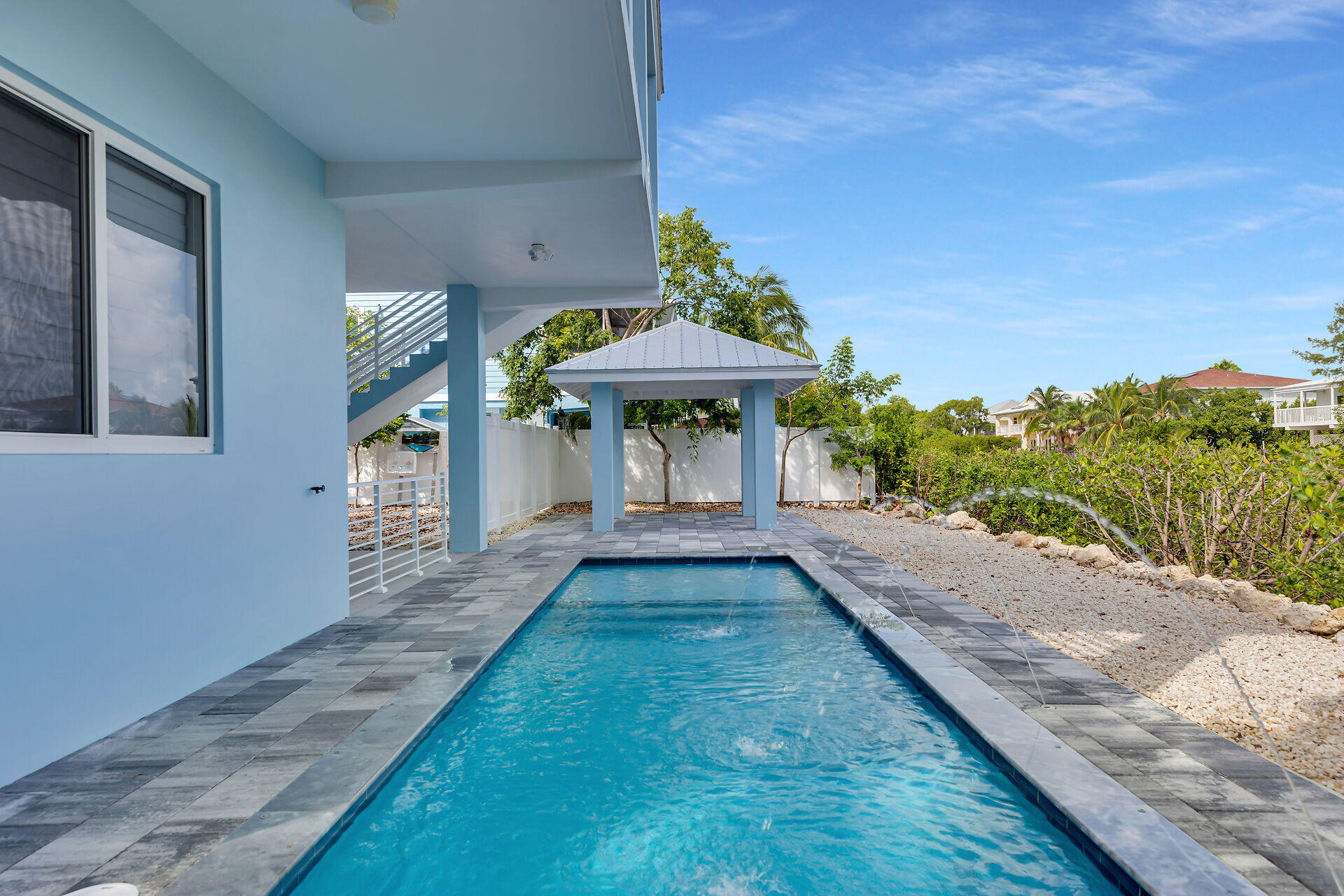 124 Venetian Way
