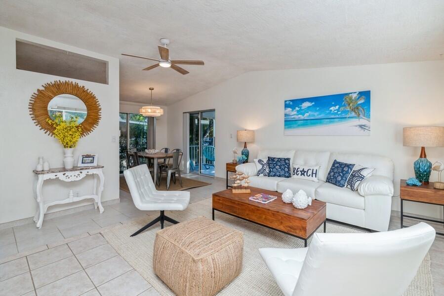 133 E Silver Palm Avenue