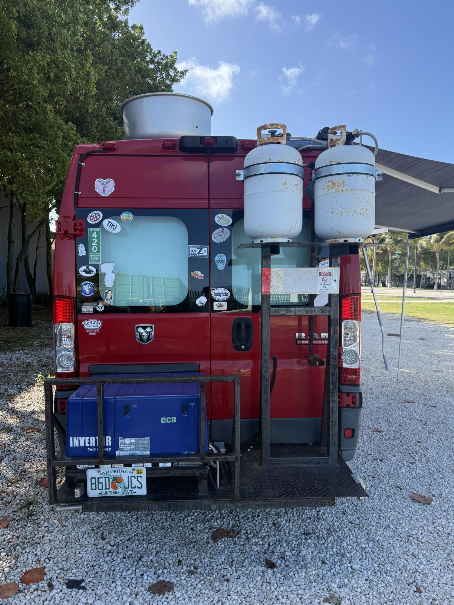 336 Duval Street Food Truck