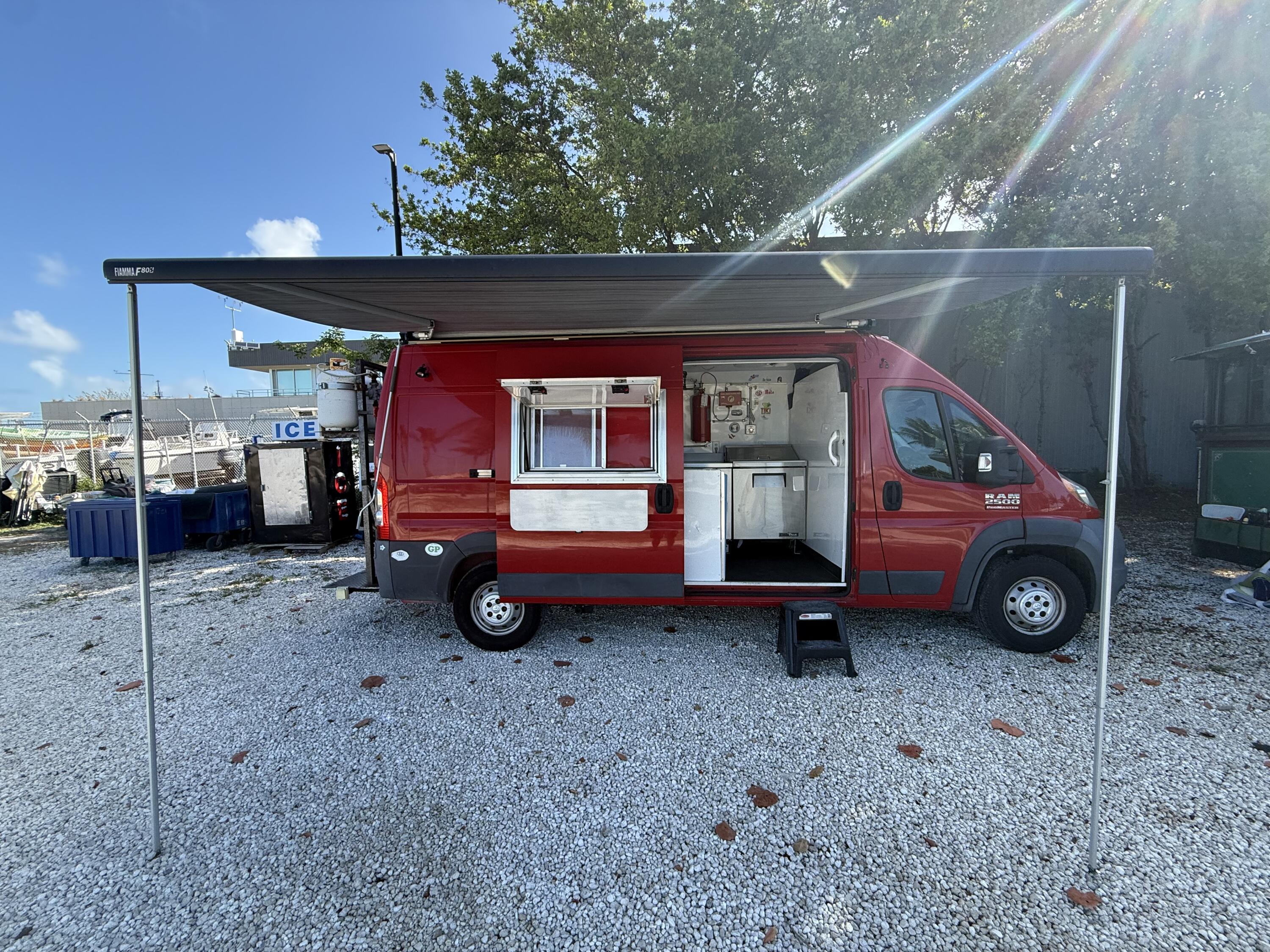 336 Duval Street Food Truck