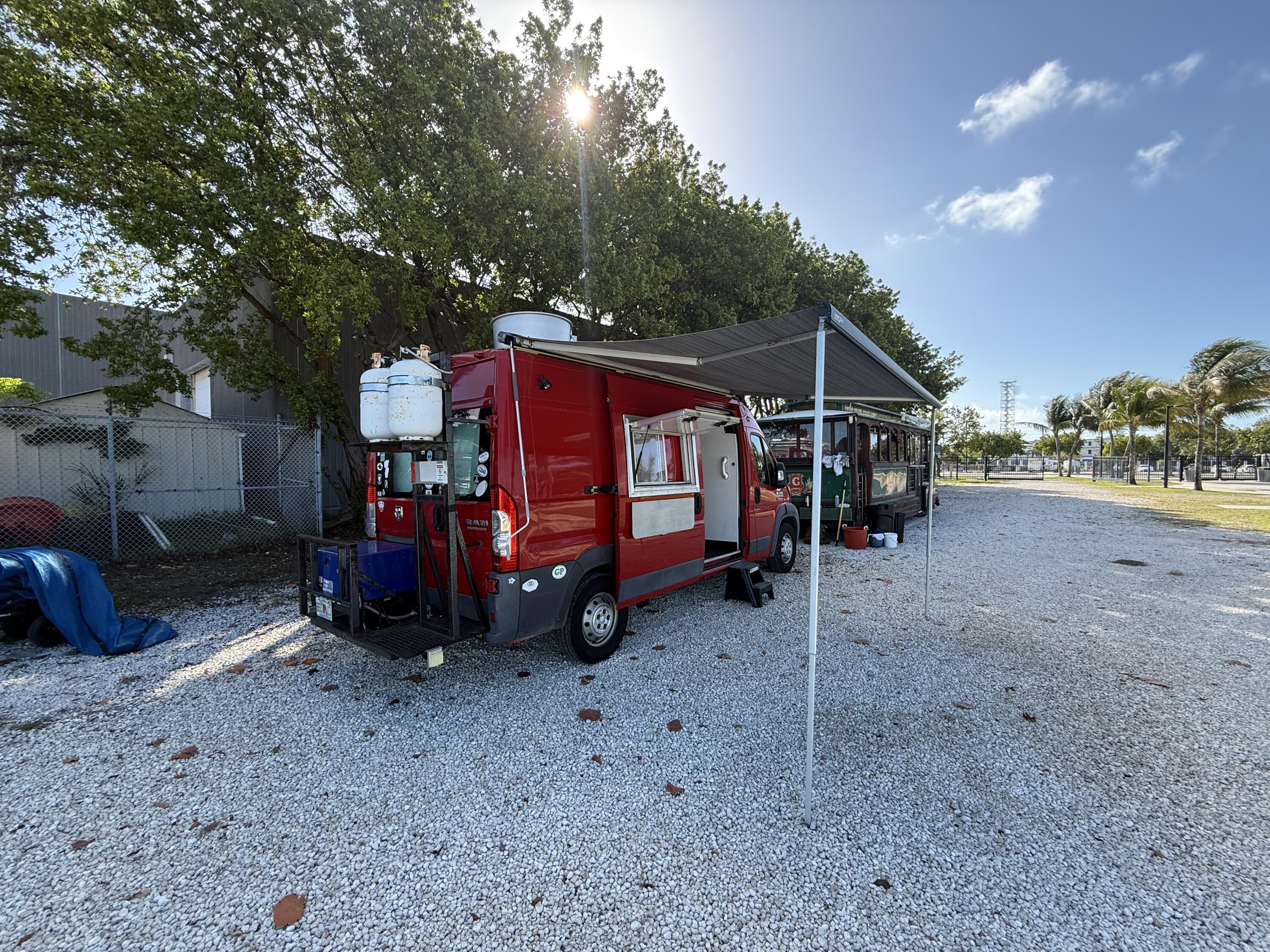 336 Duval Street Food Truck