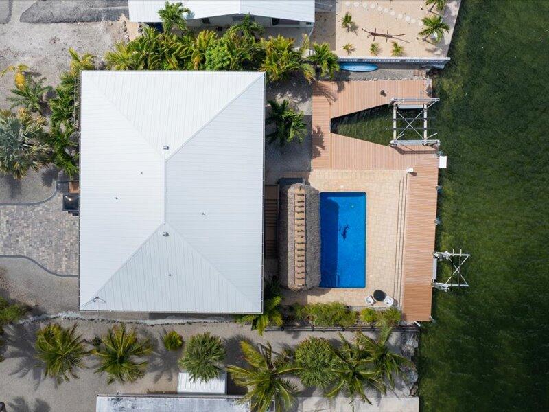 1112 W Shore Drive
