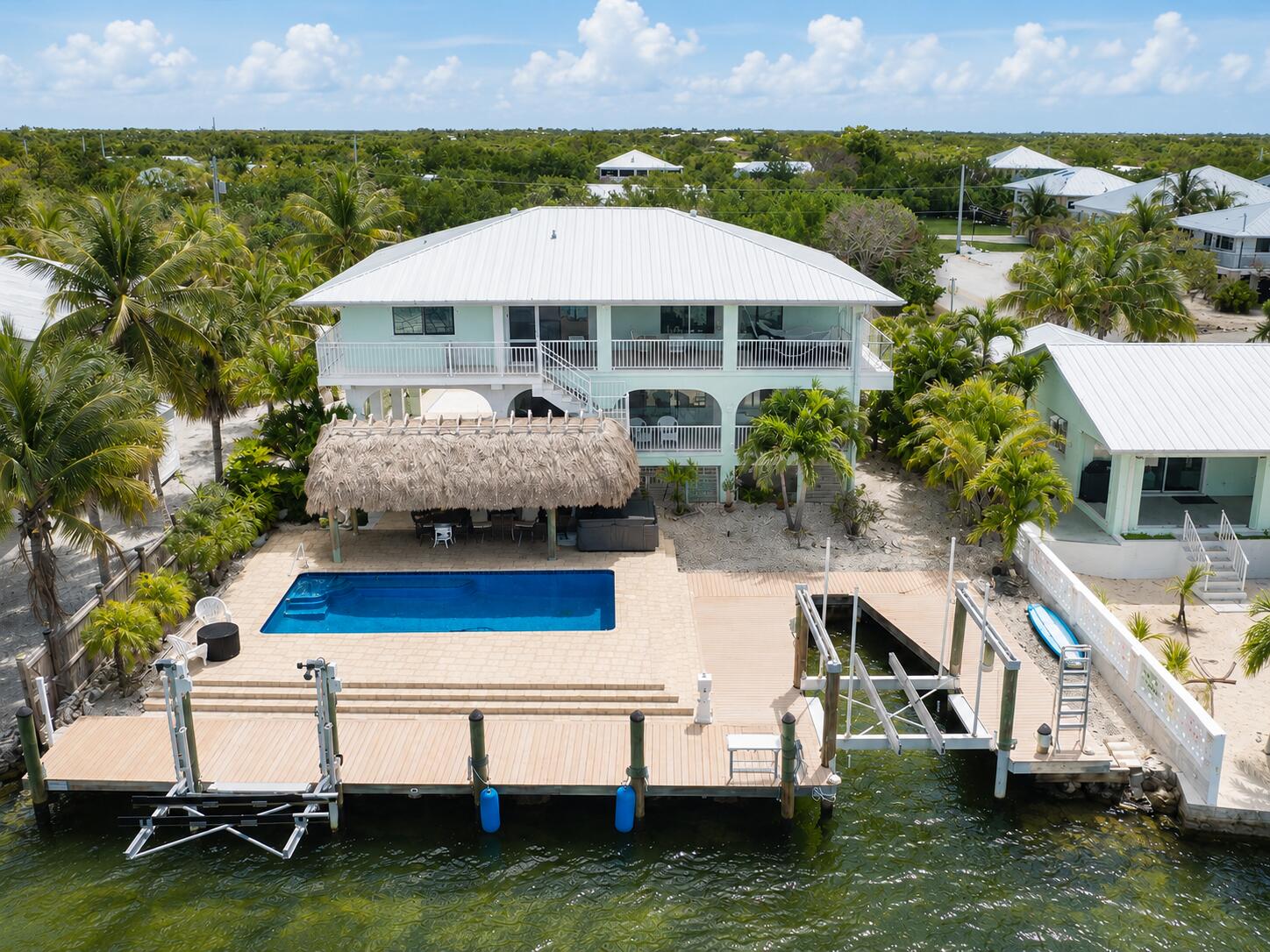 1112 W Shore Drive