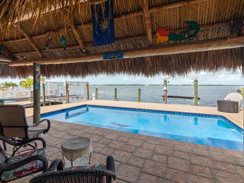 1112 W Shore Drive