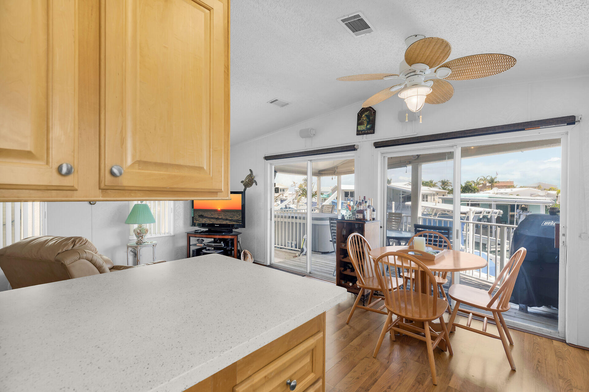 65821 Overseas Highway 129