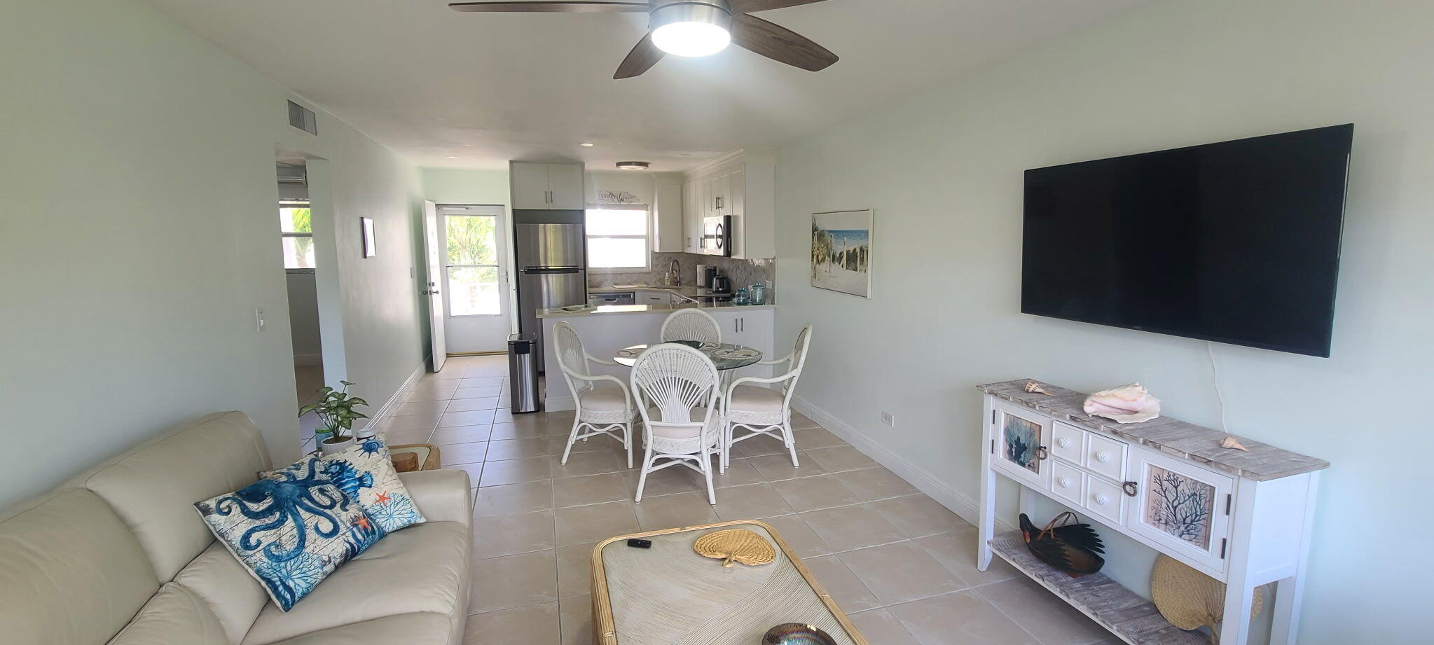605 Sombrero Beach Road 203