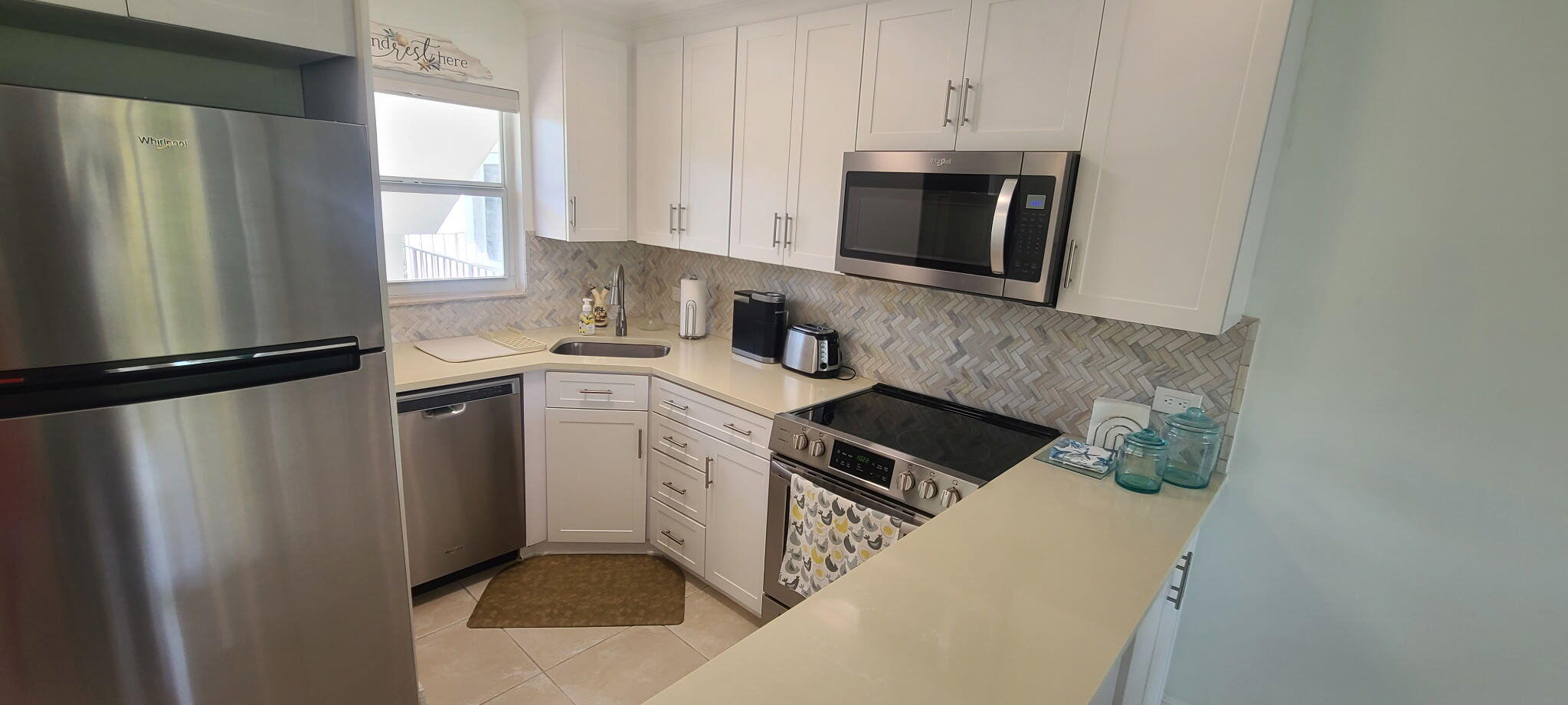 605 Sombrero Beach Road 203