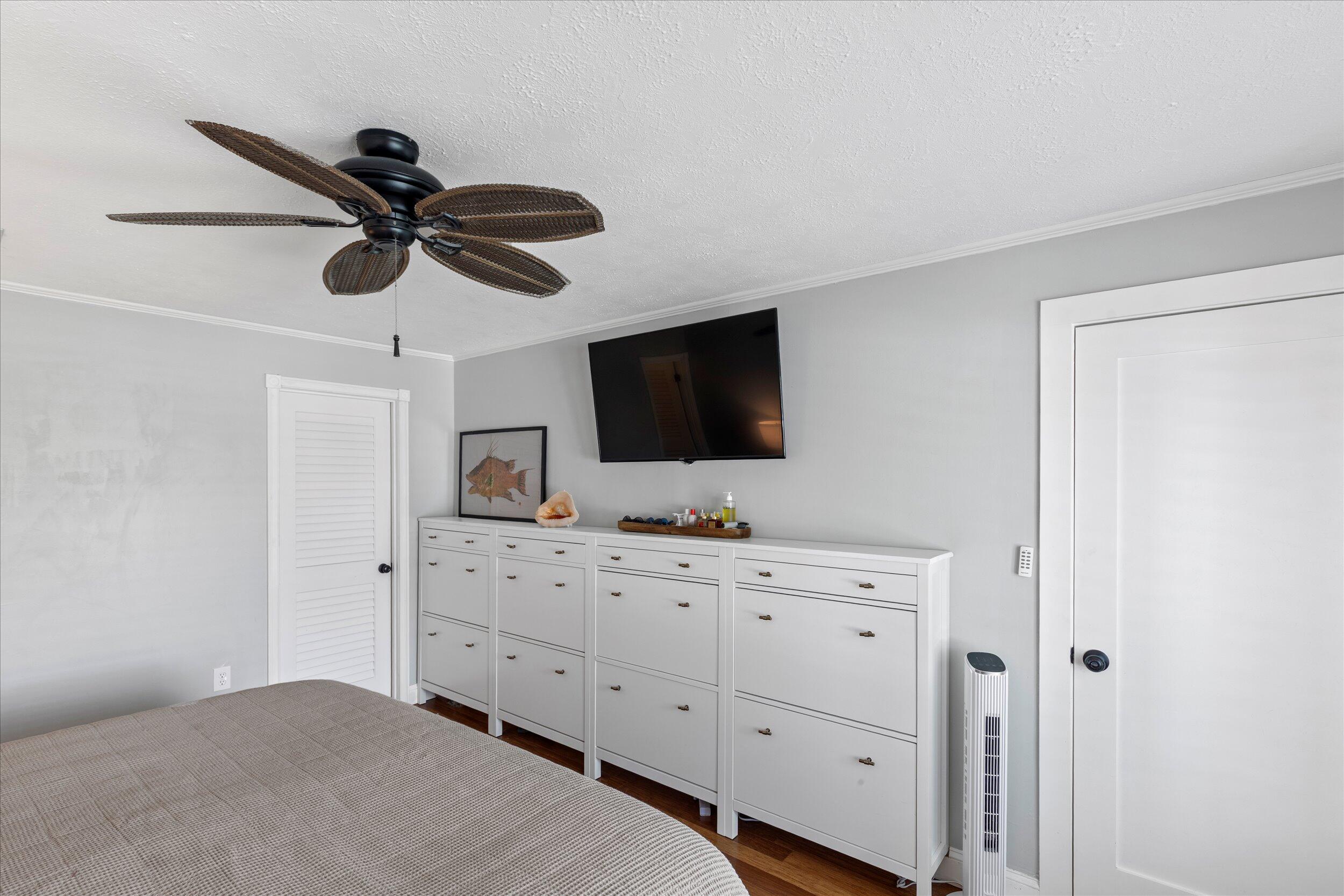 5 Emerald Drive