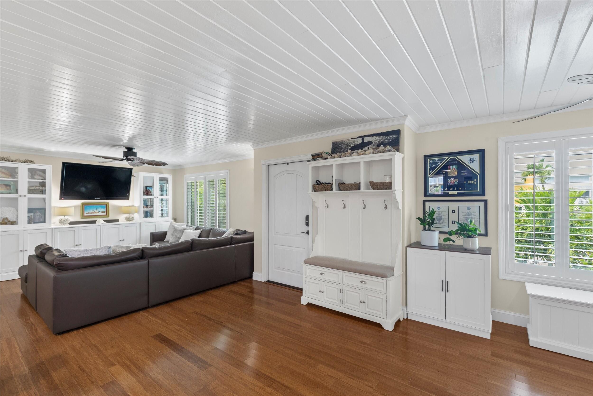 5 Emerald Drive