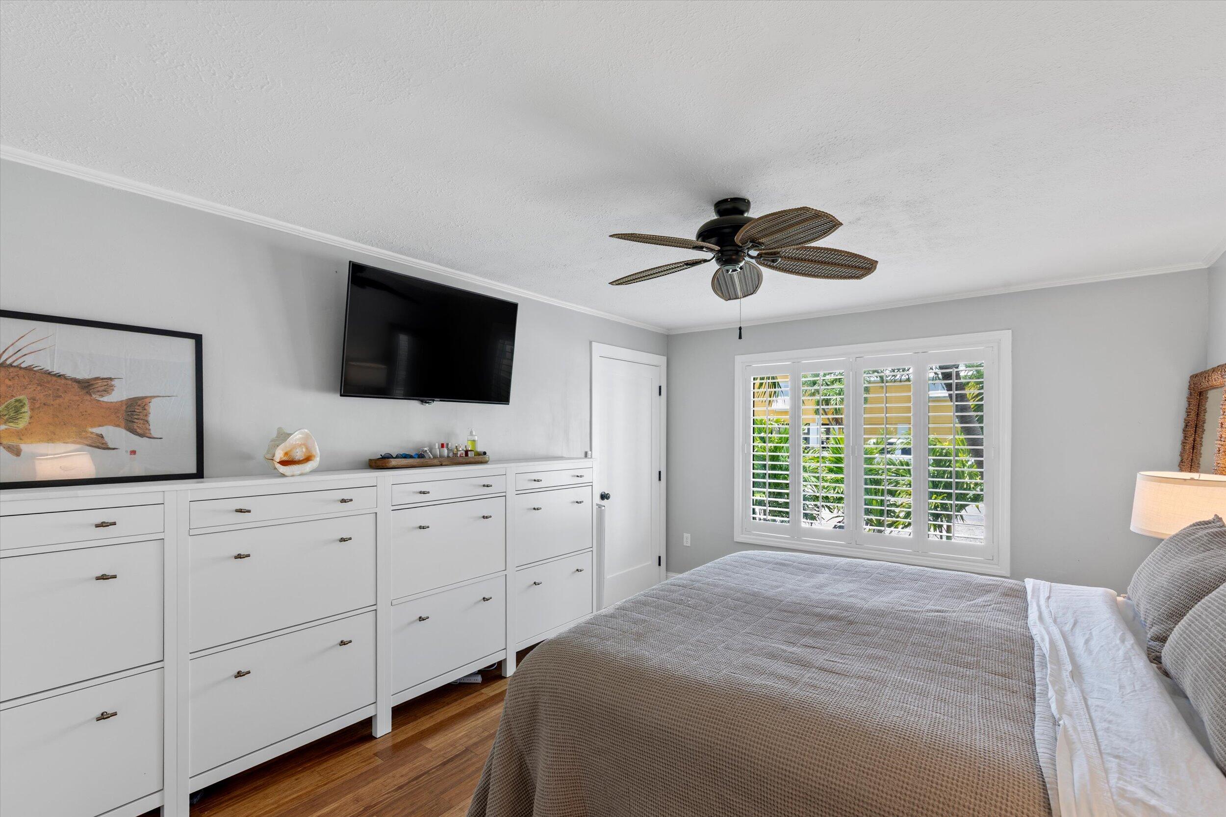 5 Emerald Drive