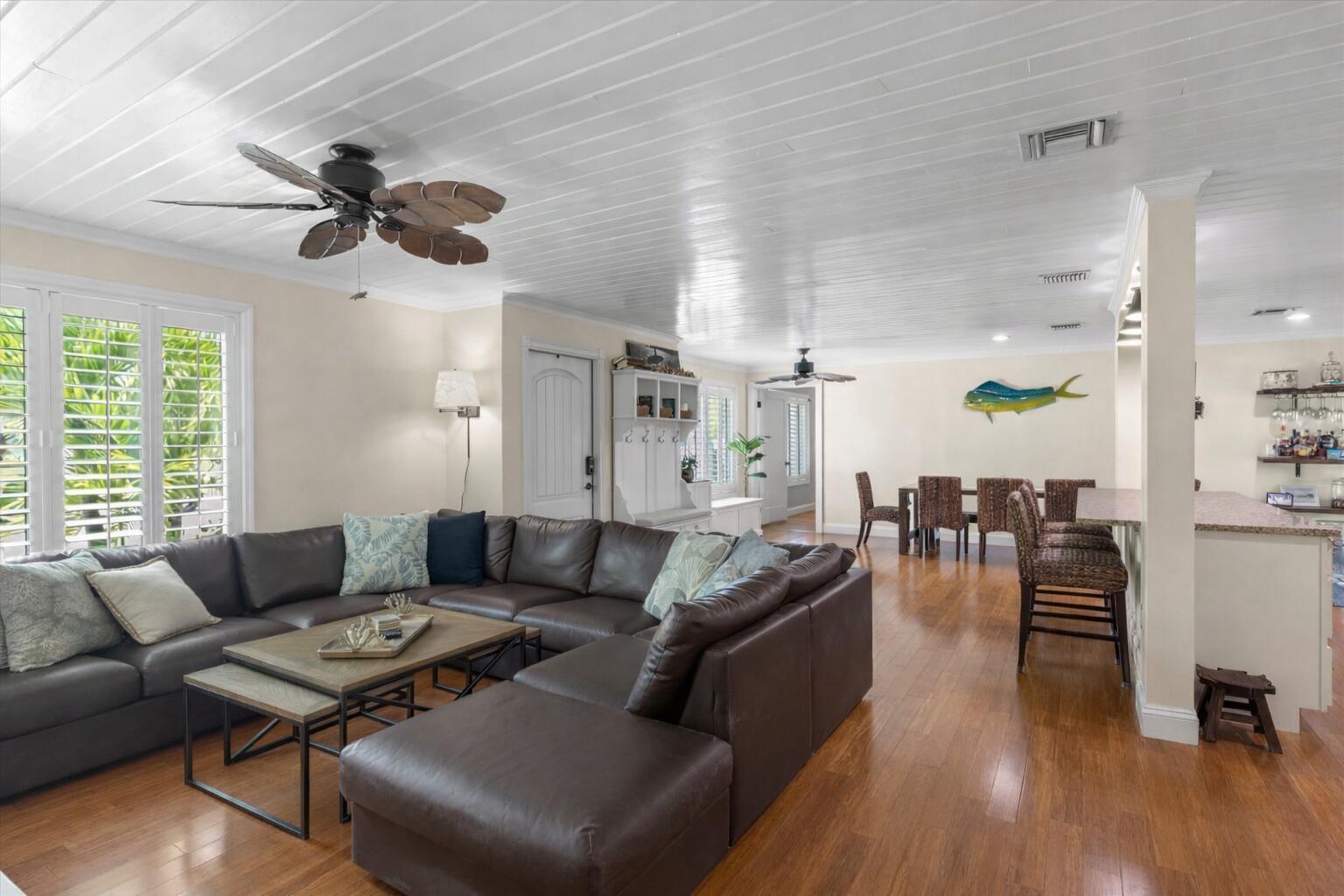 5 Emerald Drive
