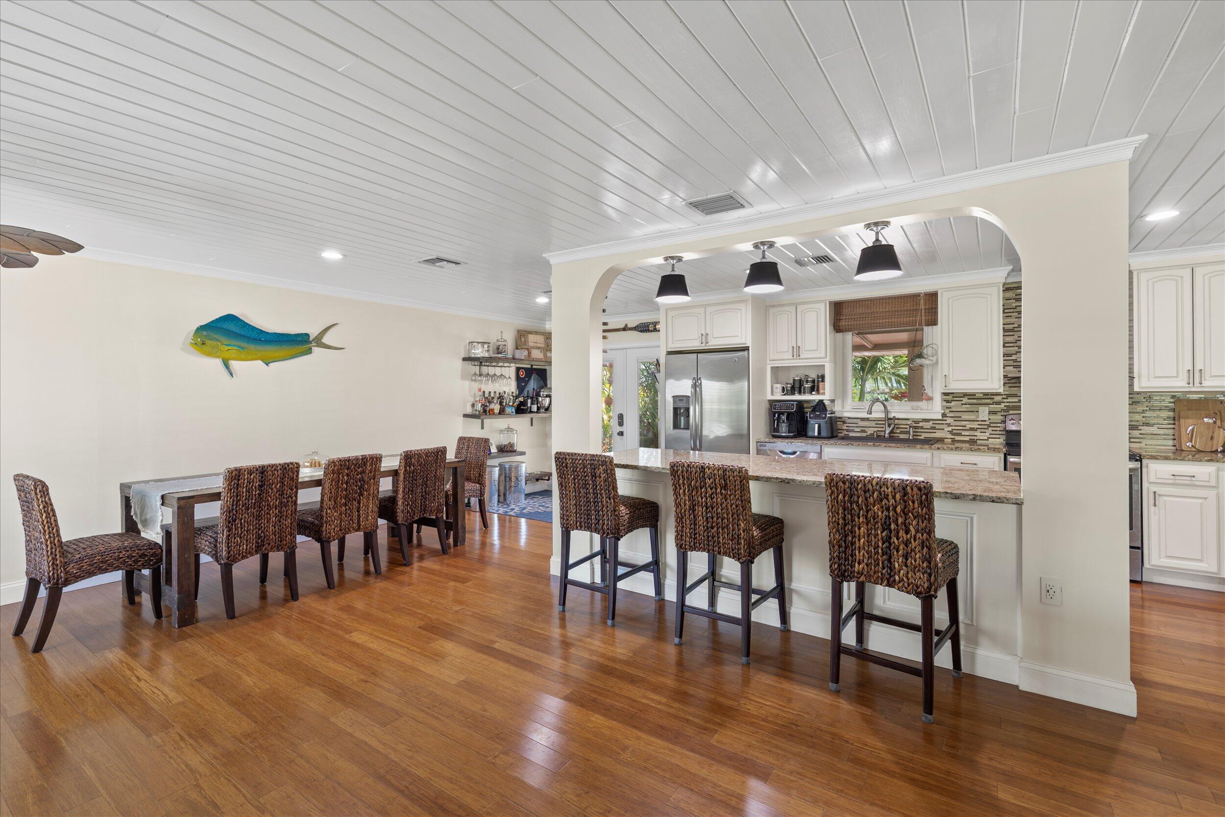 5 Emerald Drive