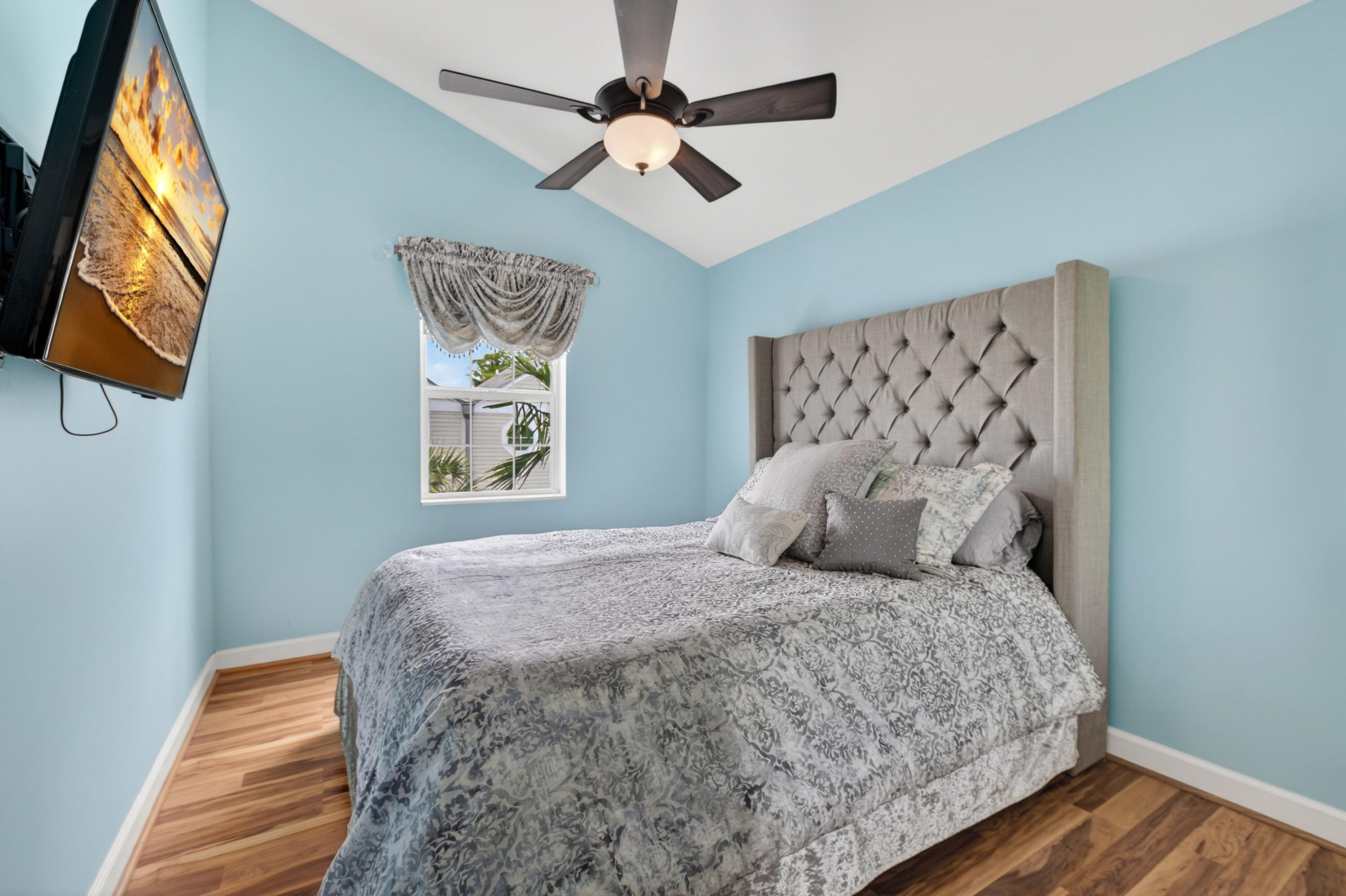 3029 N Roosevelt Boulevard APT 11