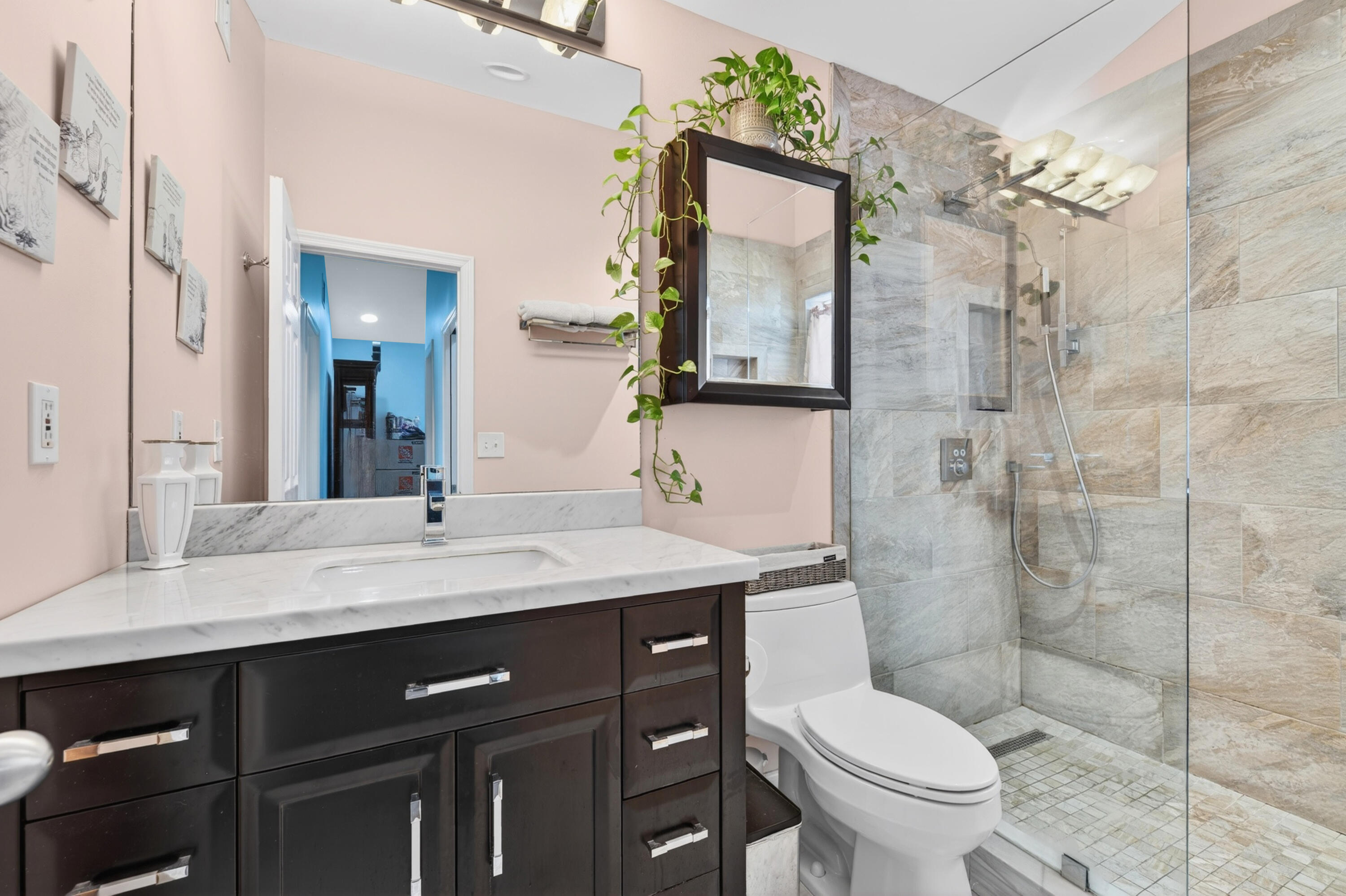 3029 N Roosevelt Boulevard APT 11