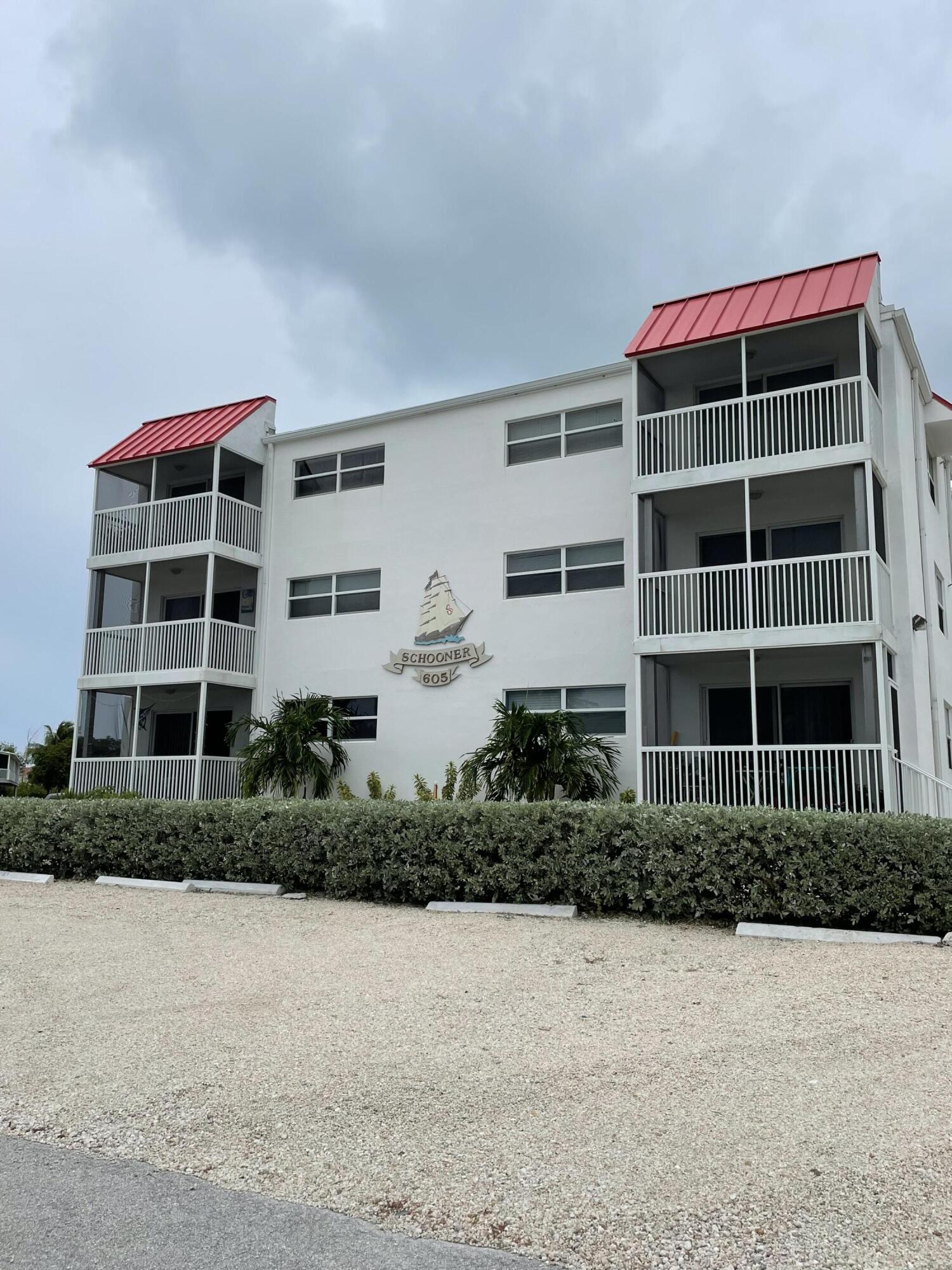605 Sombrero Beach Road 303