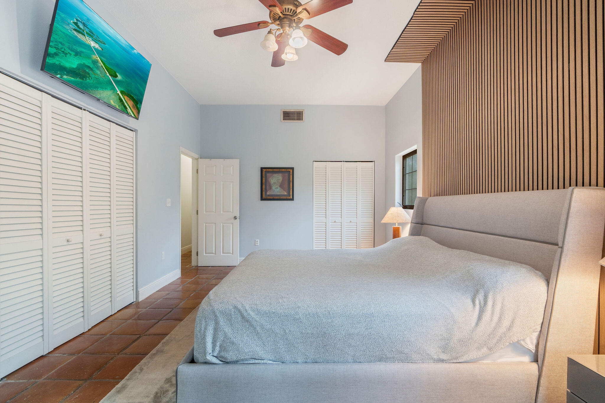 310 North Drive