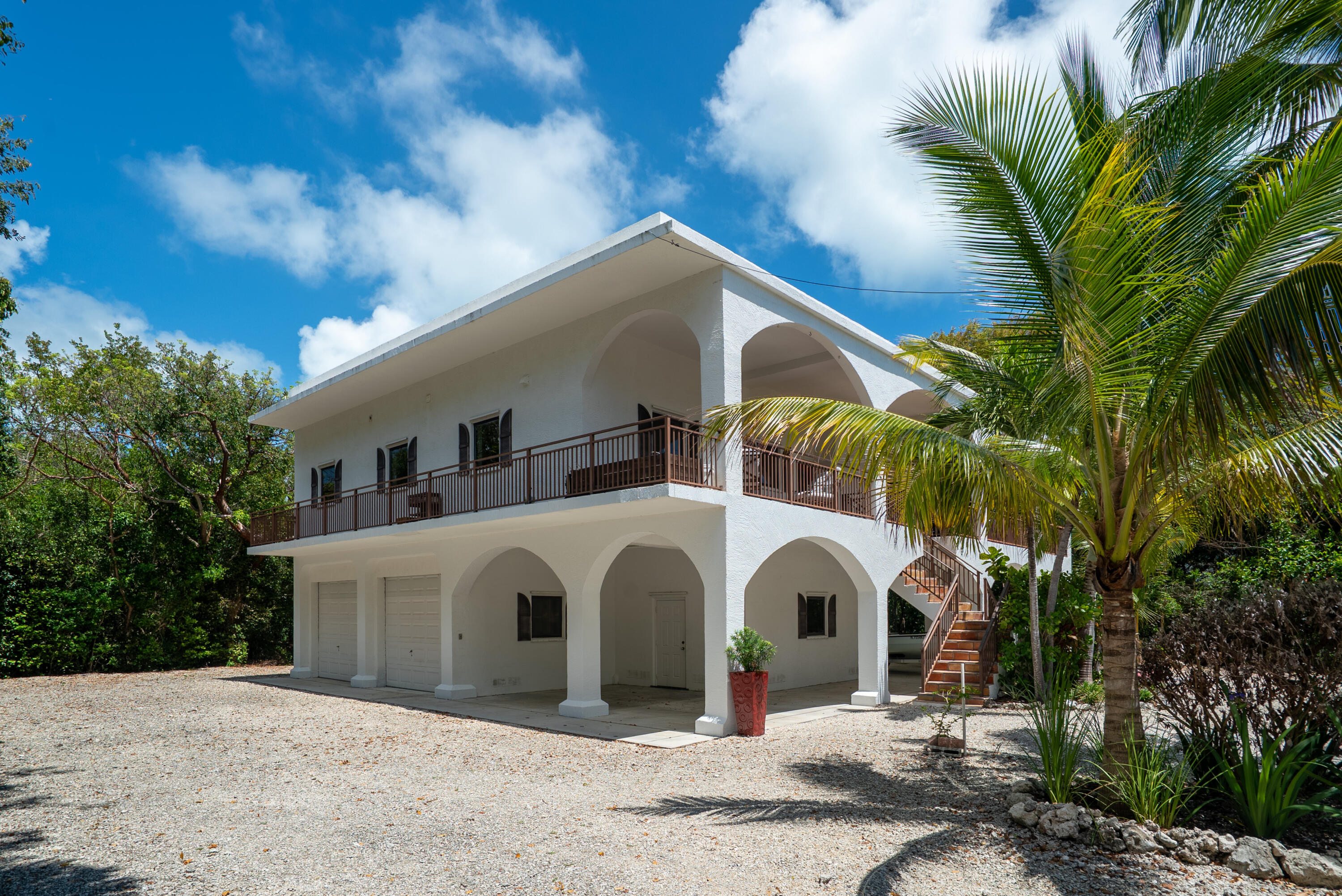 310 North Drive