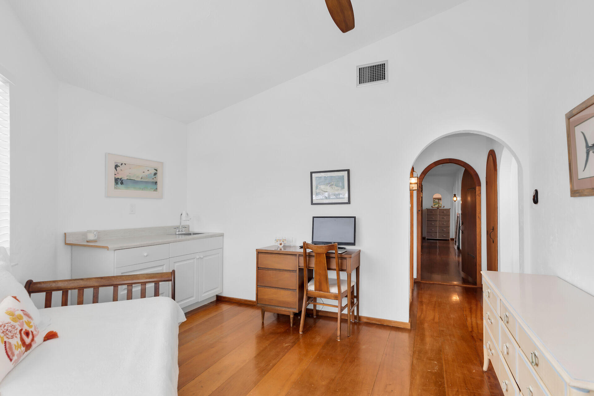 16 E Ocean Drive