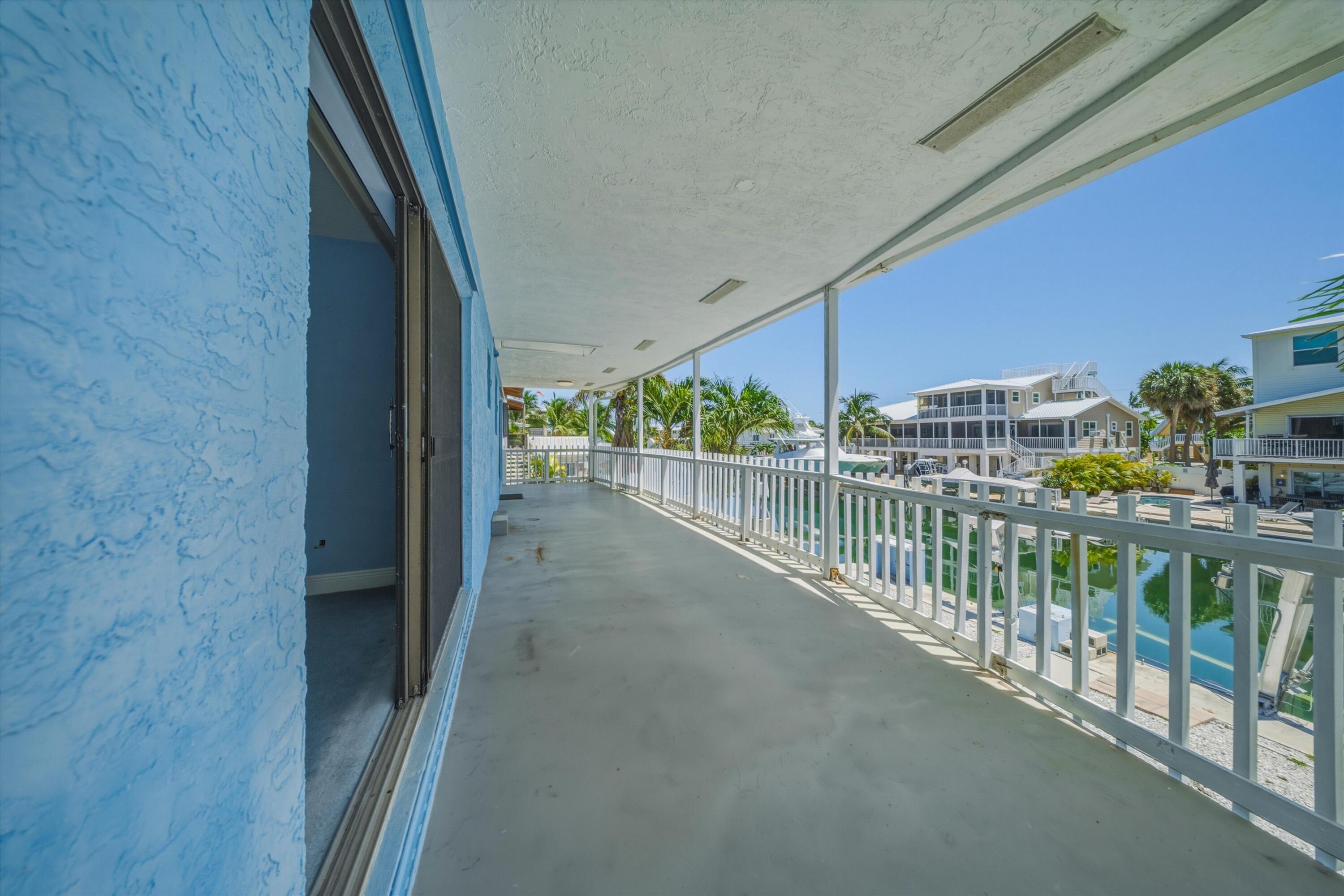 324 S Airport Drive