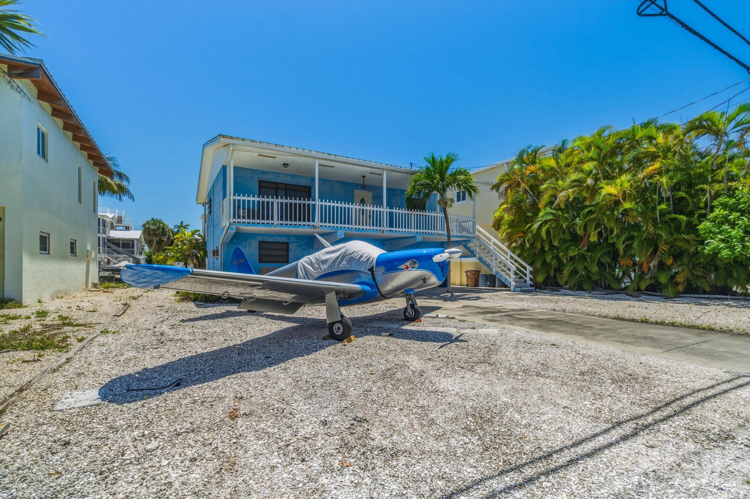 324 S Airport Drive